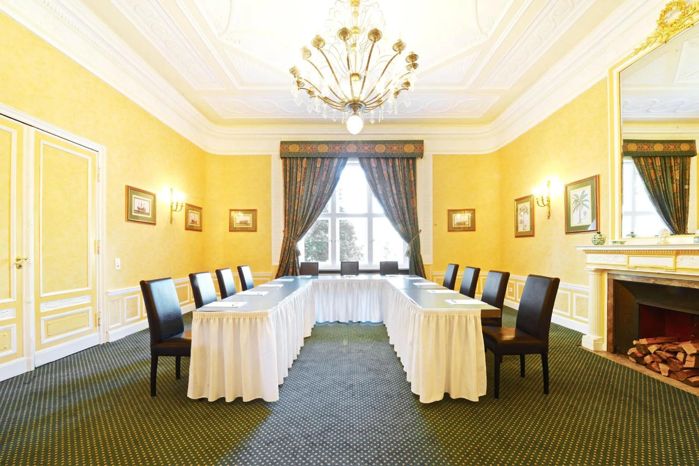 Day in Schlosshotel Villa Westerberge