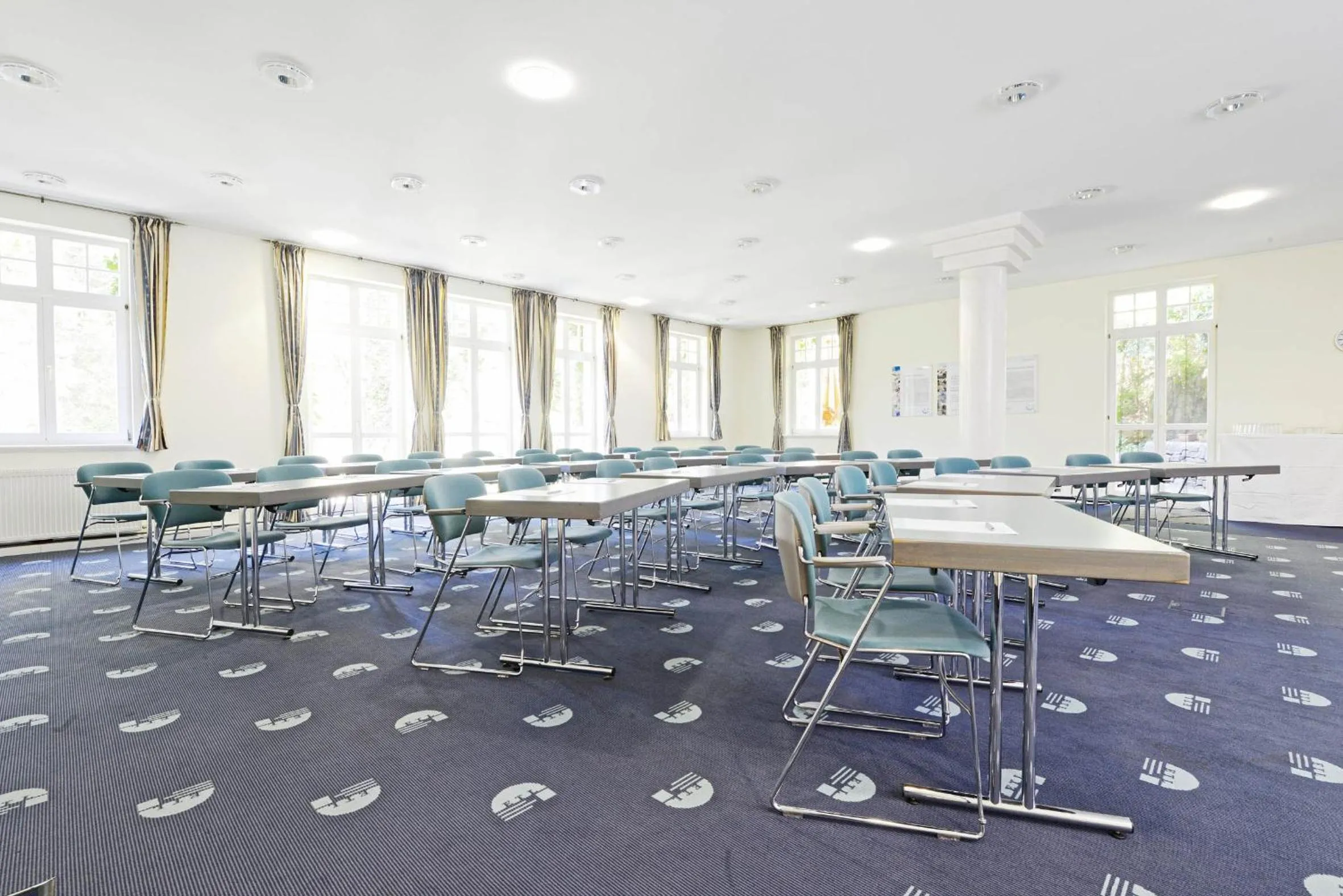 Spring in Schlosshotel Villa Westerberge