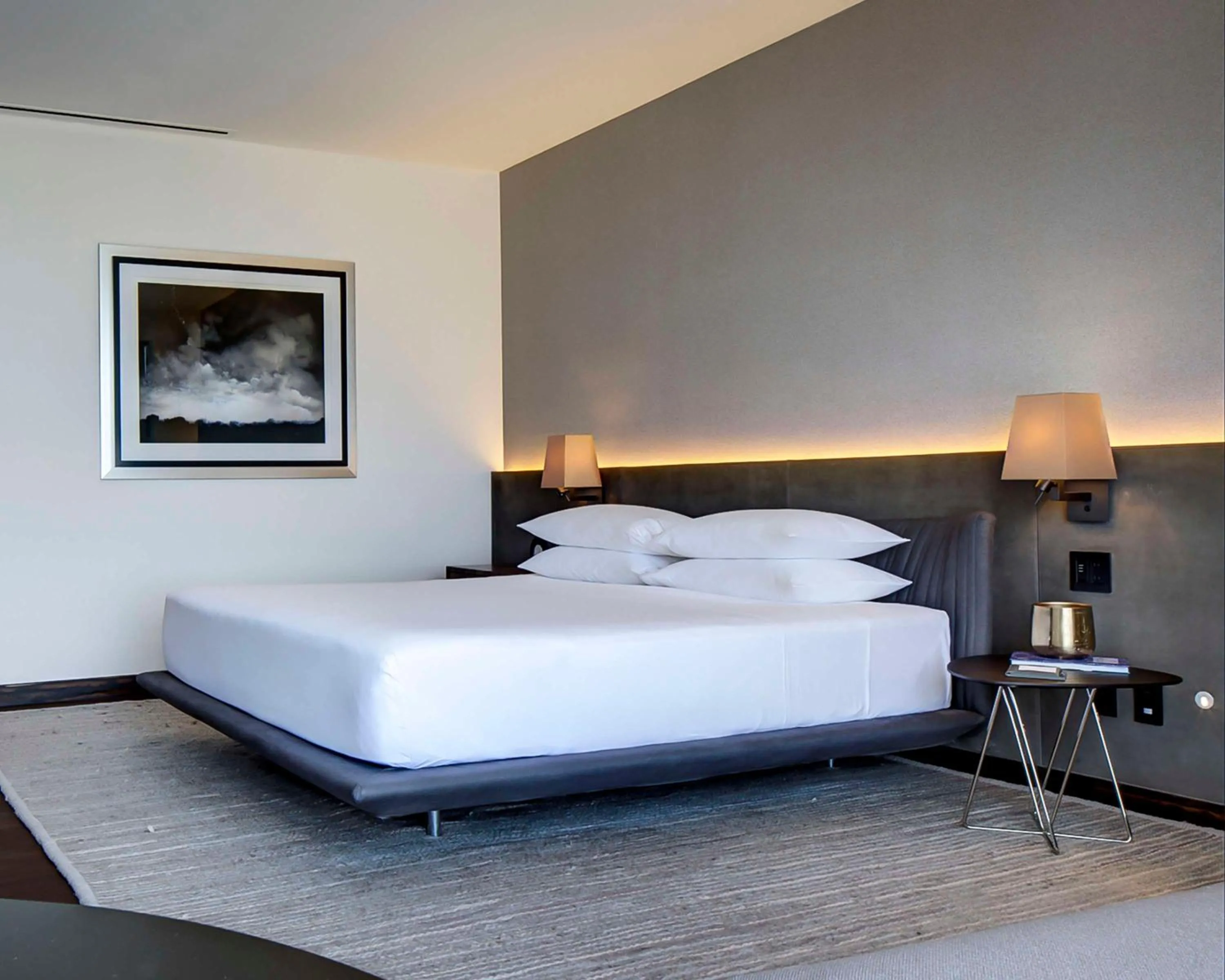 Photo of the whole room, Bed in Hyatt Regency Andares Guadalajara