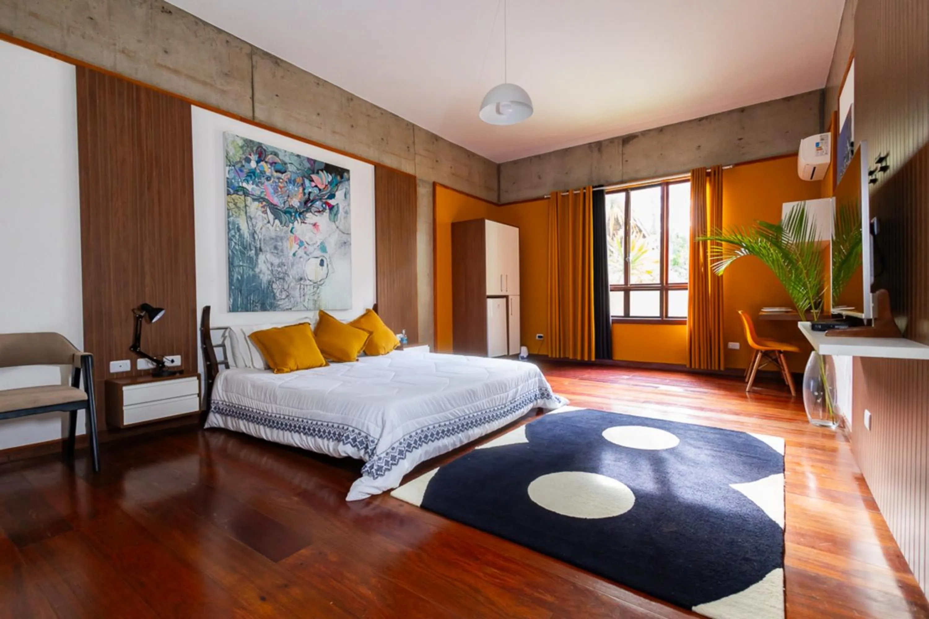 Bedroom, Bed in Putini Pousada e Hotel by OYO