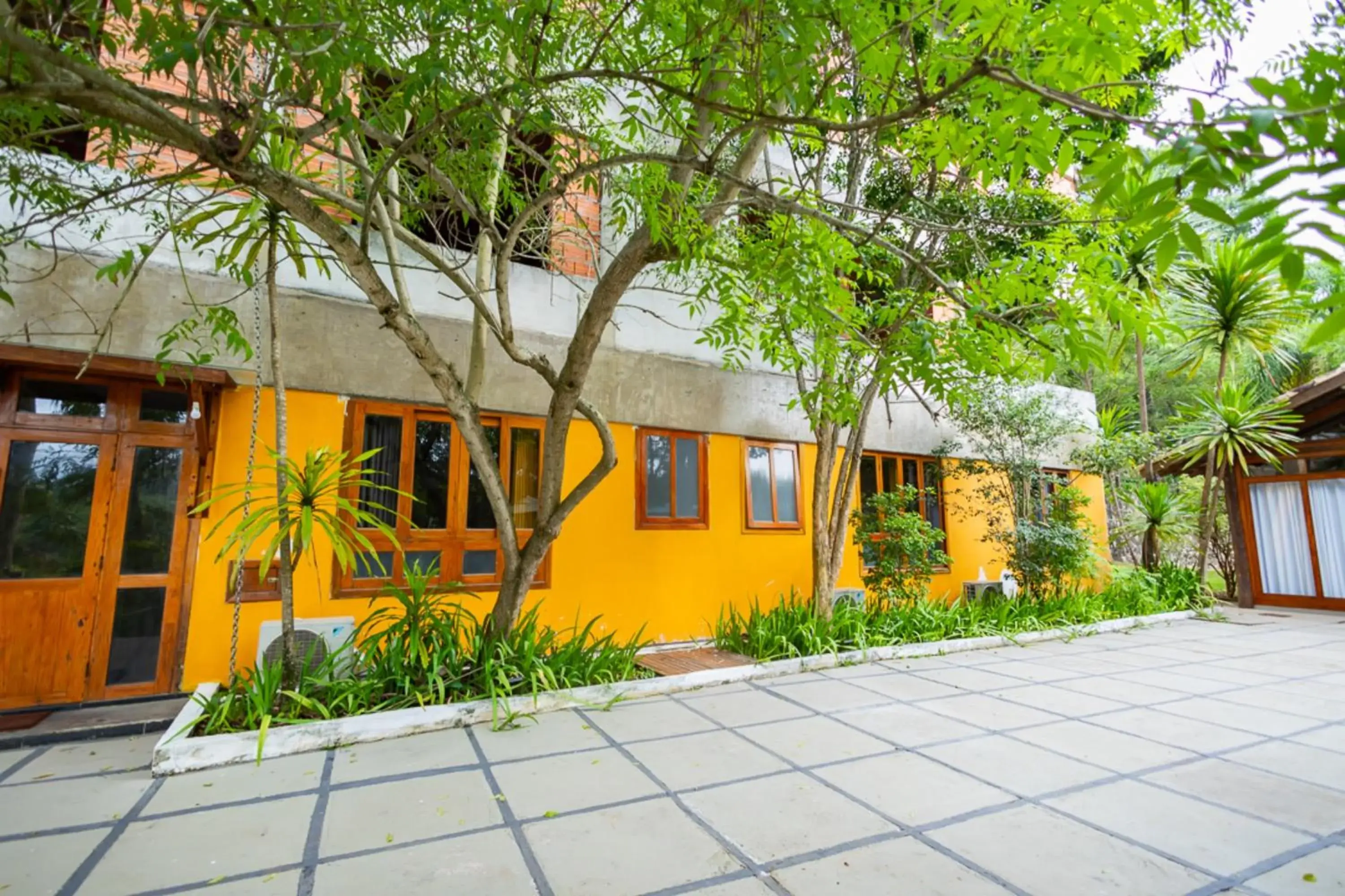 Property building in Putini Pousada e Hotel by OYO Property building in Putini Pousada e Hotel by OYO