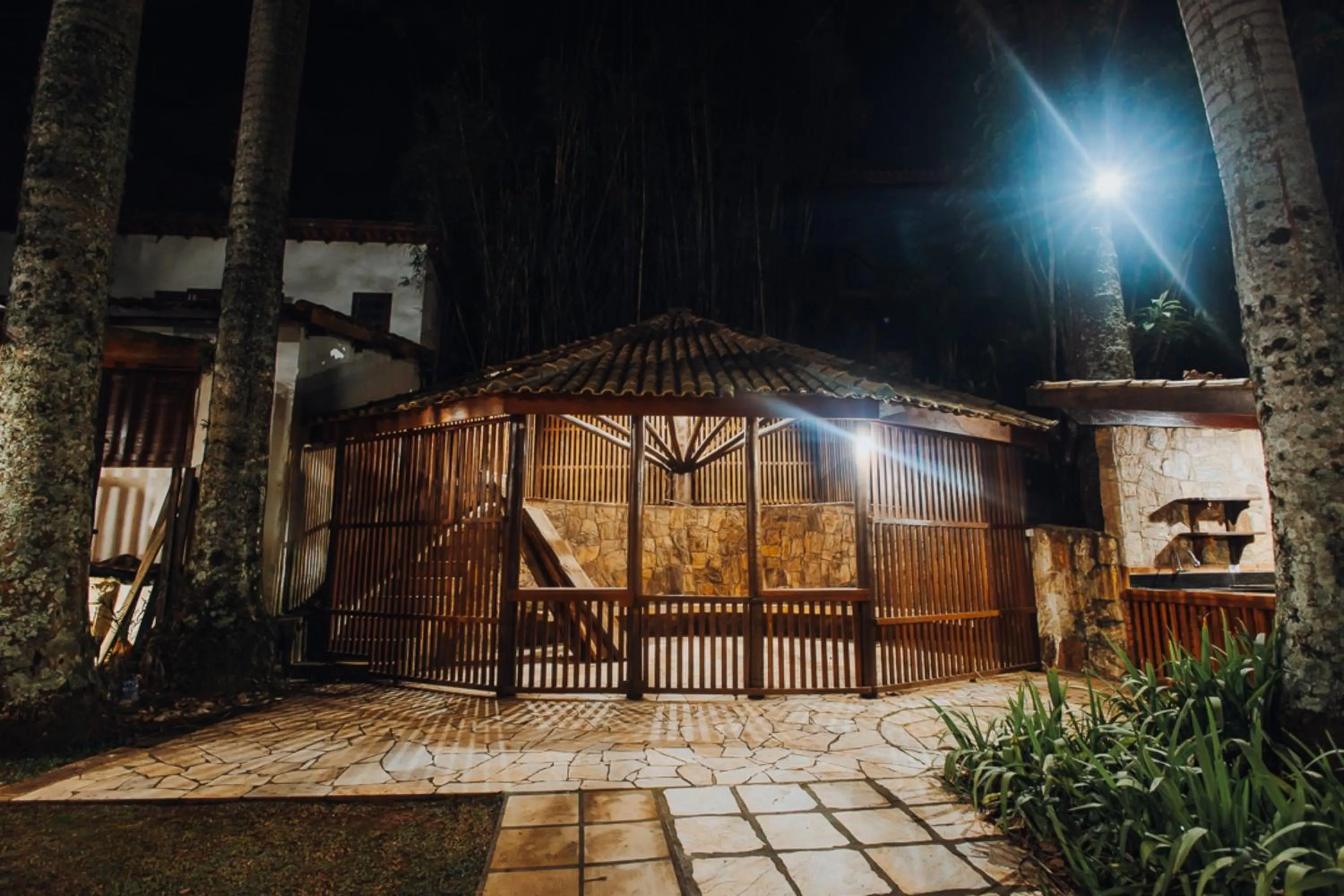 Night in Putini Pousada e Hotel by OYO