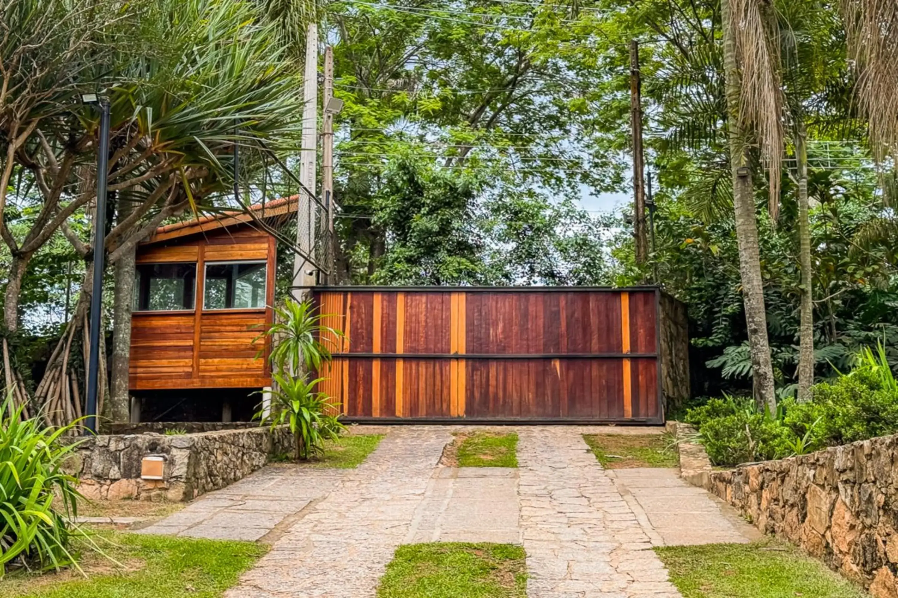 Property building in Putini Pousada e Hotel by OYO Property building in Putini Pousada e Hotel by OYO