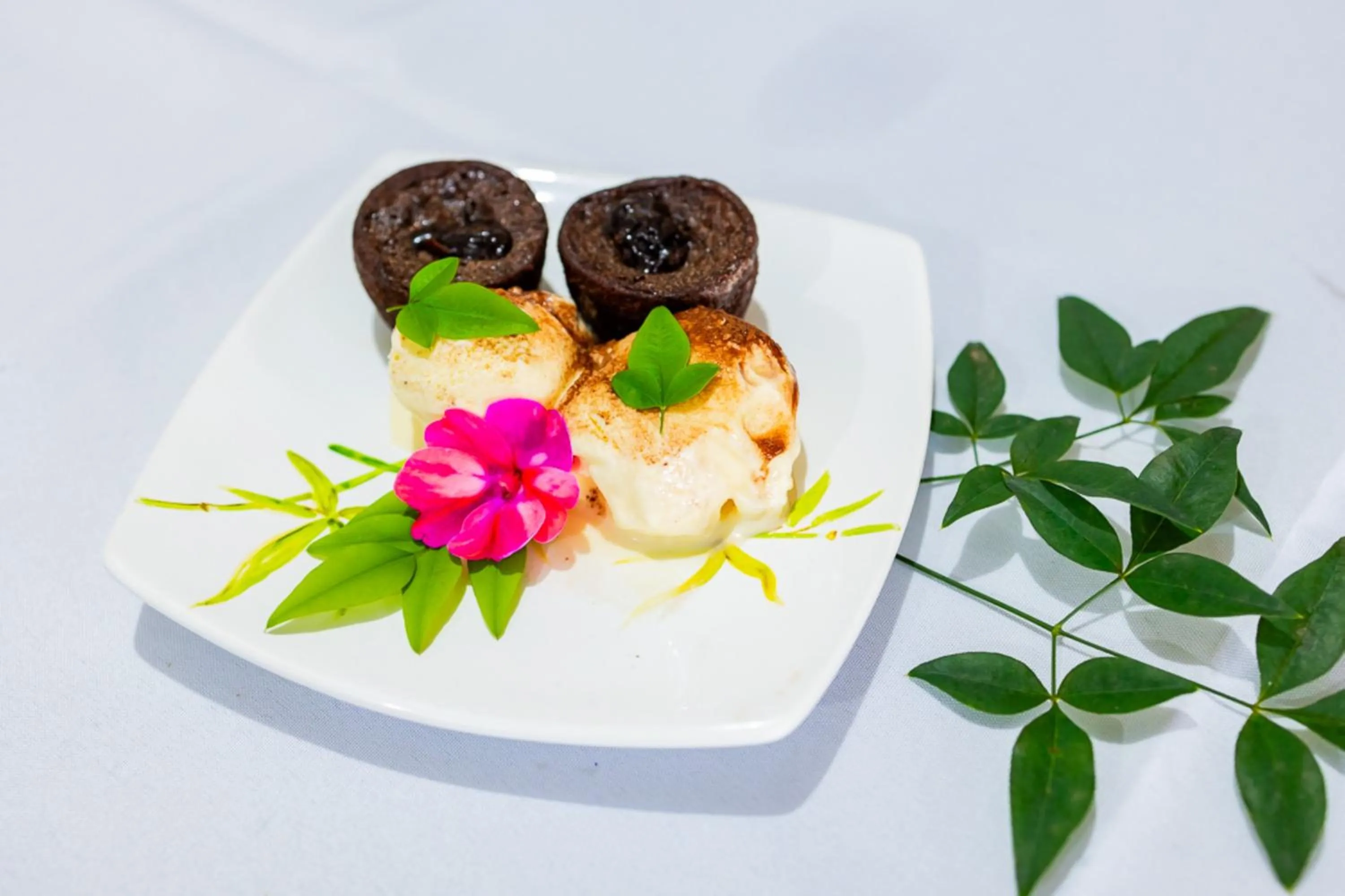 Lunch in Putini Pousada e Hotel by OYO