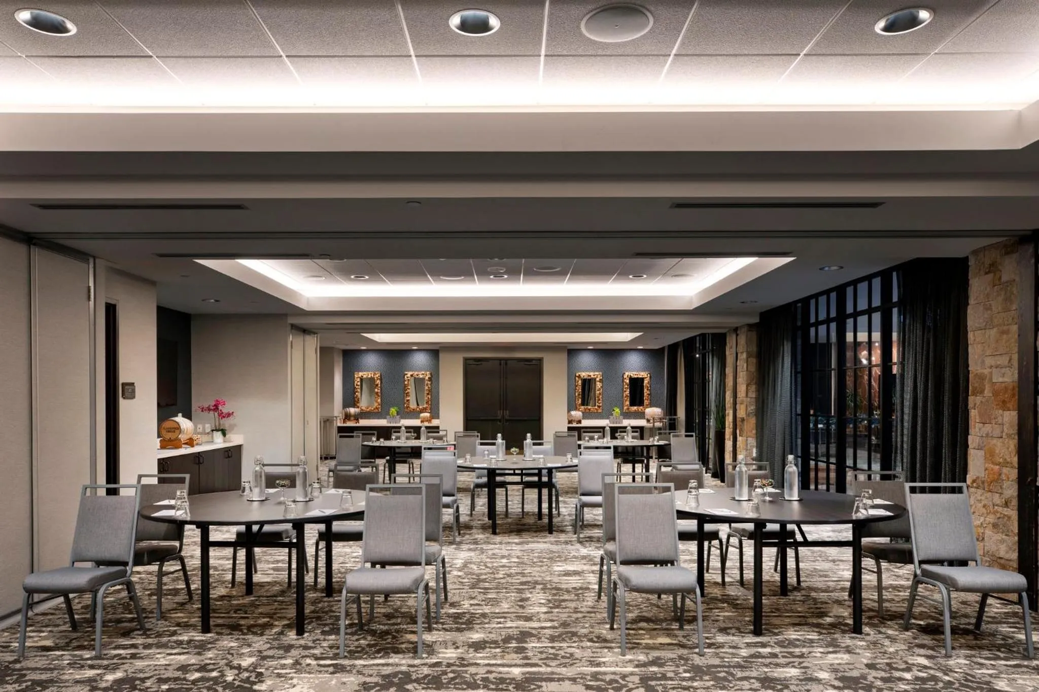 Meeting/conference room in Archer Hotel Napa