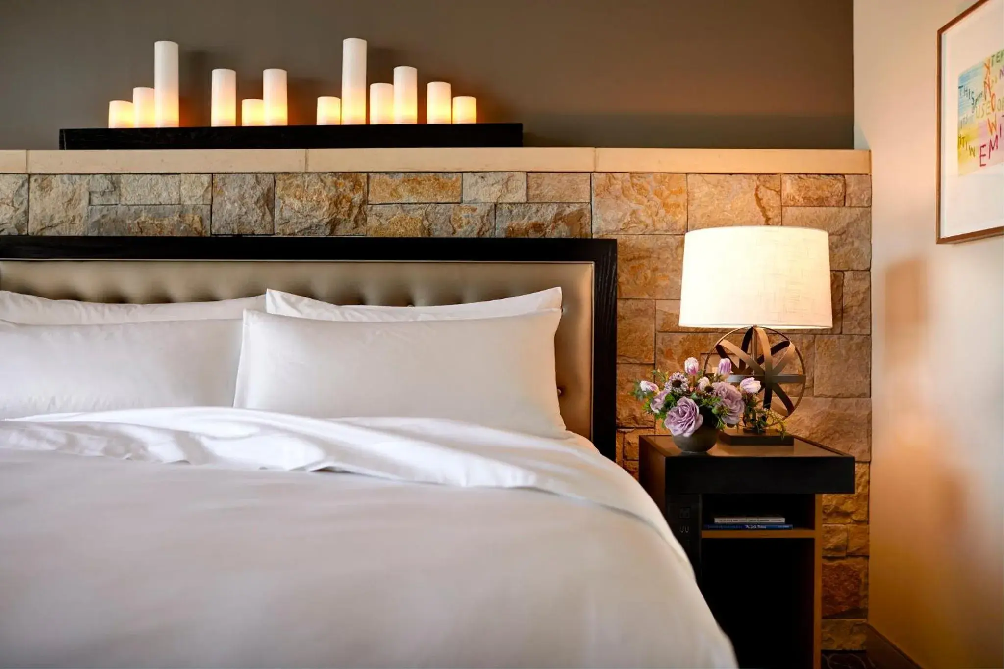 Photo of the whole room, Bed in Archer Hotel Napa Photo of the whole room, Bed in Archer Hotel Napa