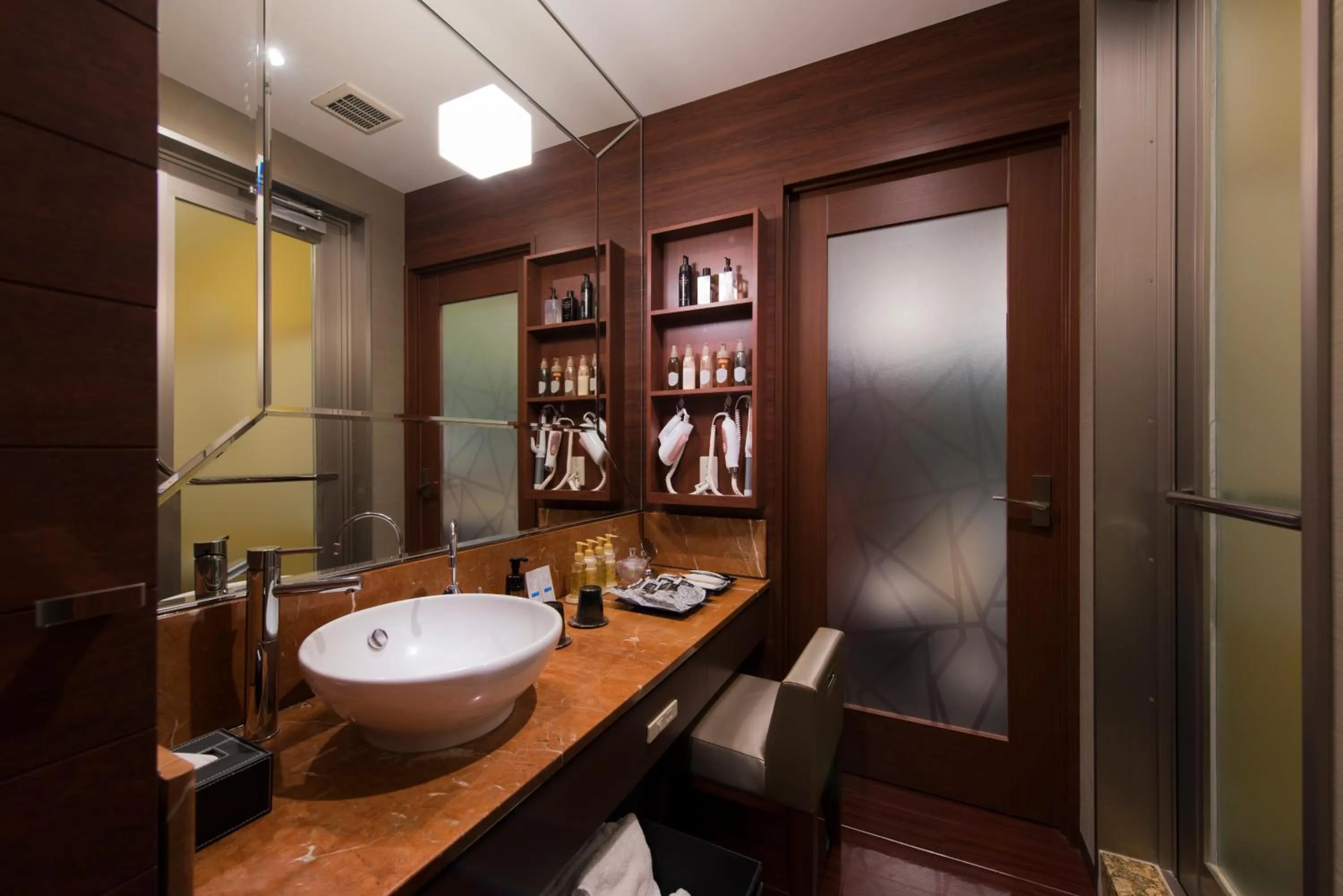 Area and facilities in Hotel Zen Rikyu Yokohama Hazawa