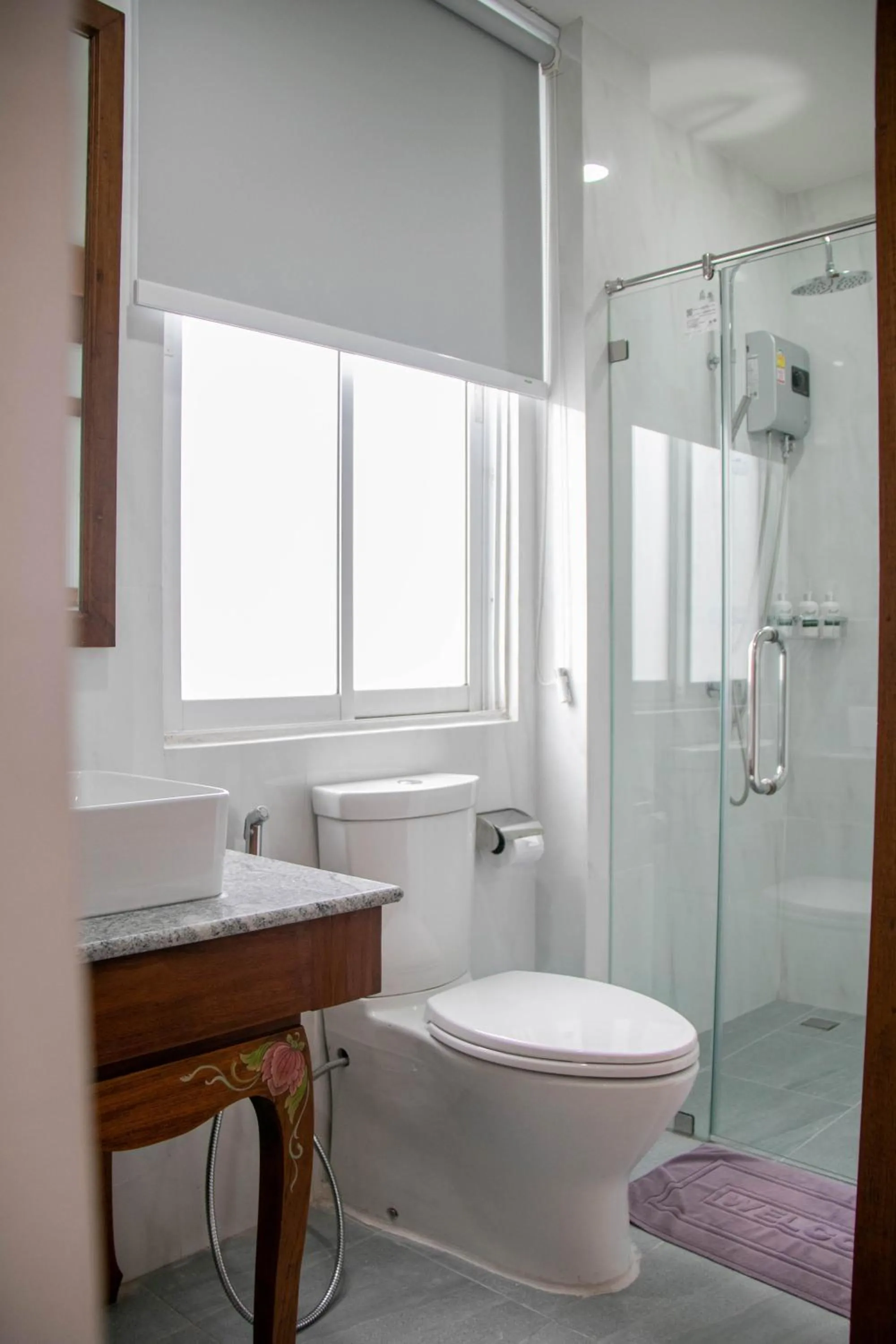 Shower in Lamphu Tree House Boutique Hotel