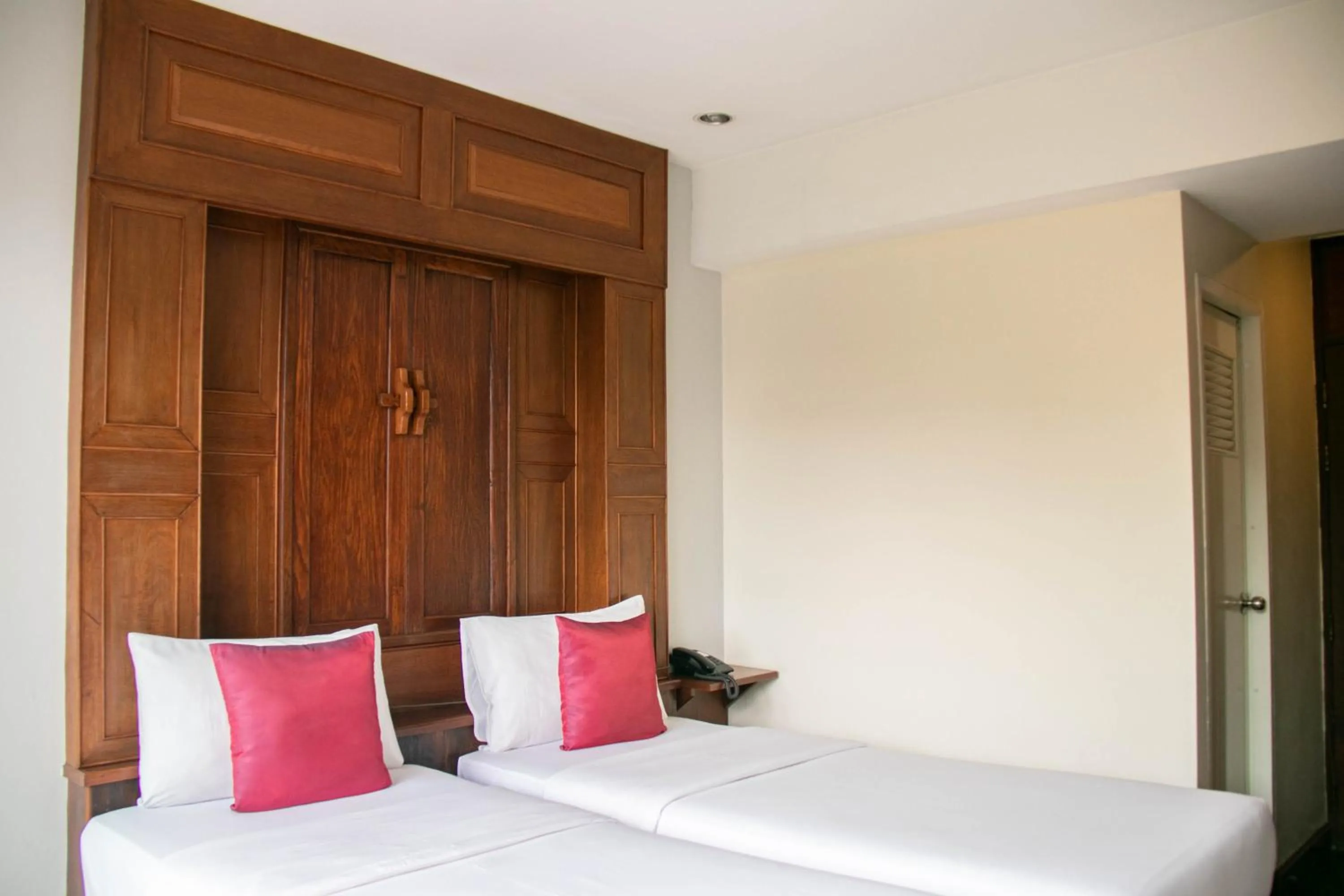Bedroom, Bed in Lamphu Tree House Boutique Hotel