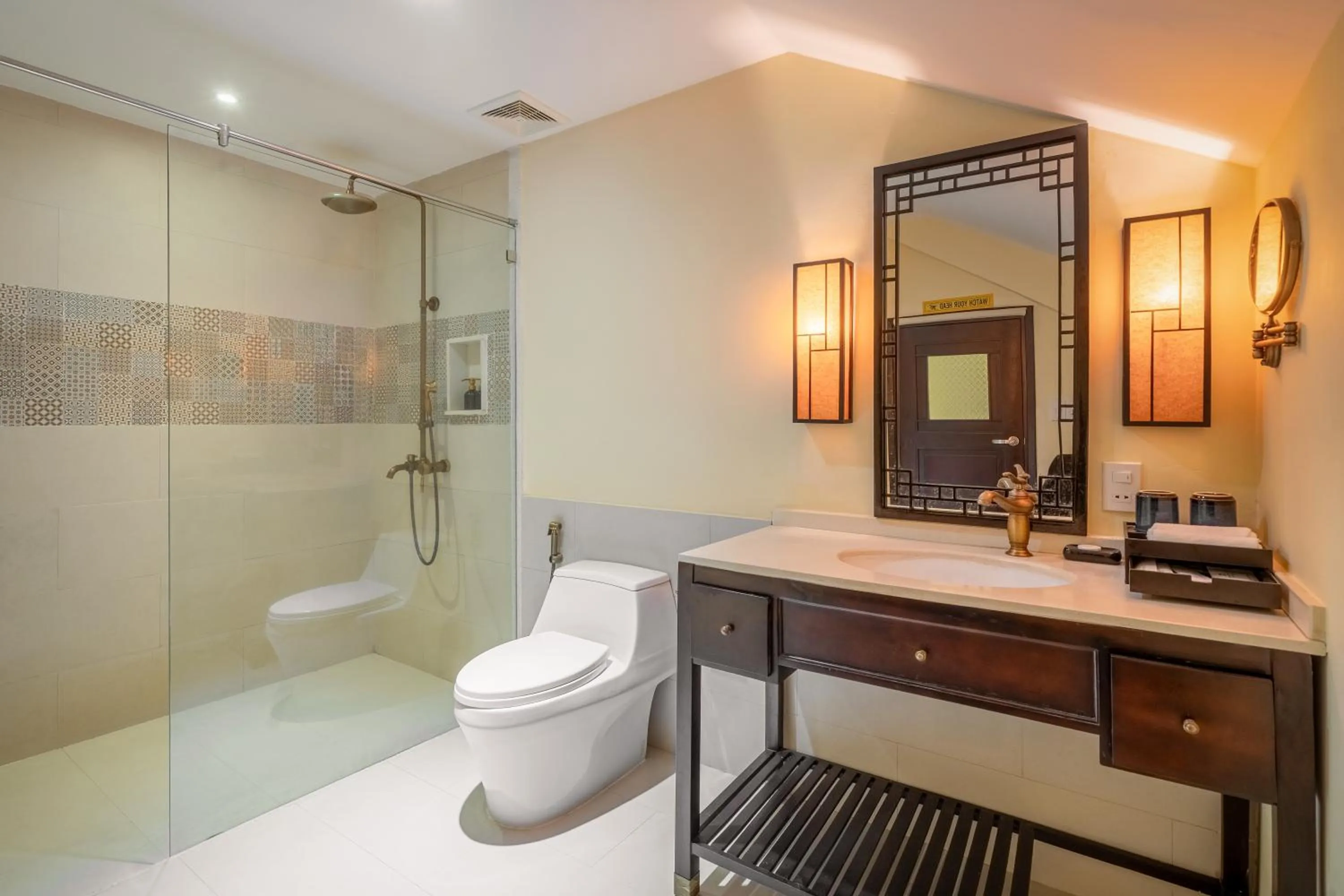 Toilet in Wyndham Garden Hoi An Cua Dai Beach