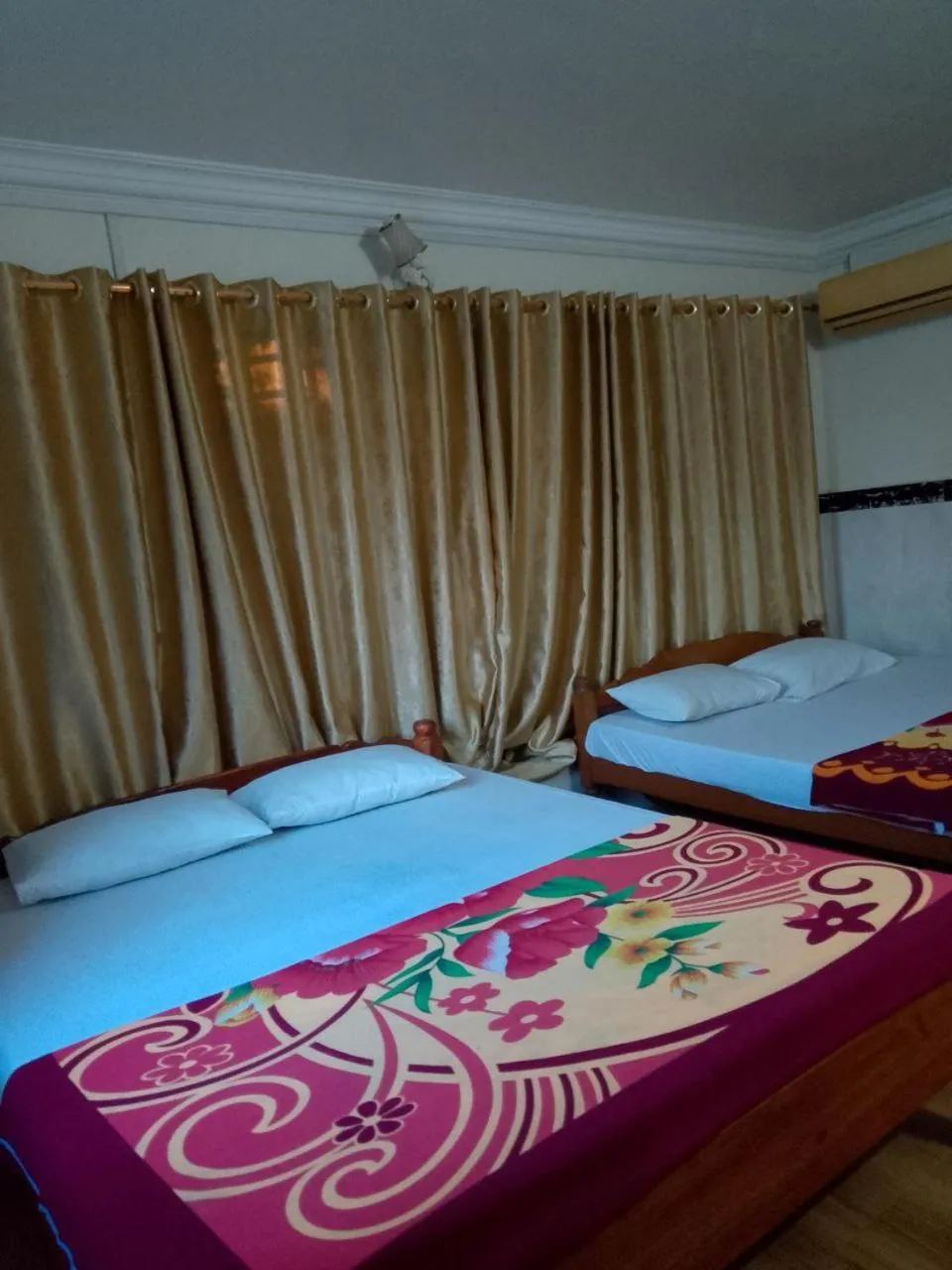 Bed in SunRise Villa