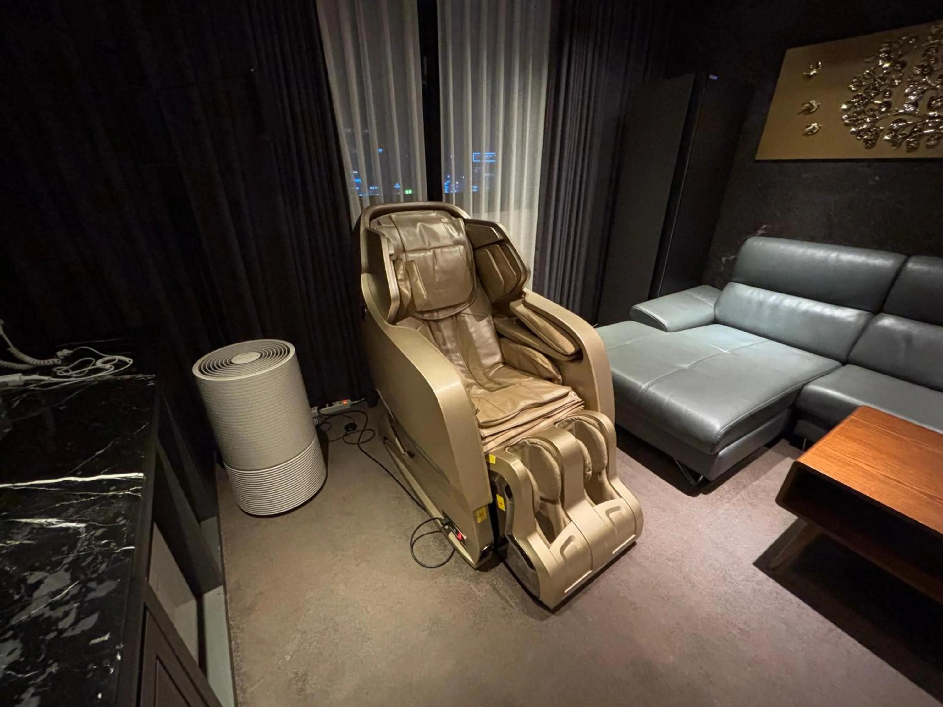 Golden Business Hotel