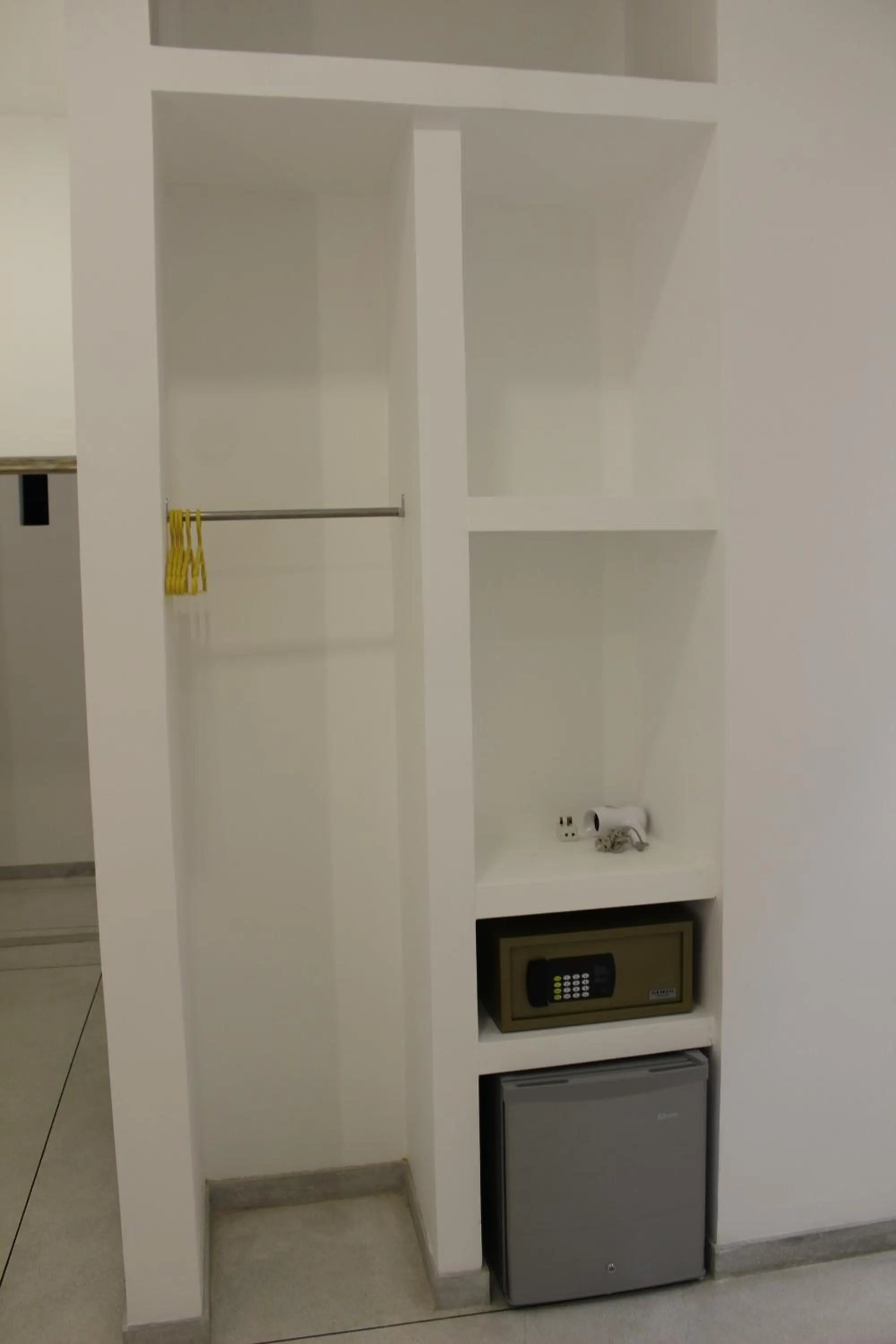 Area and facilities in Heaven By O