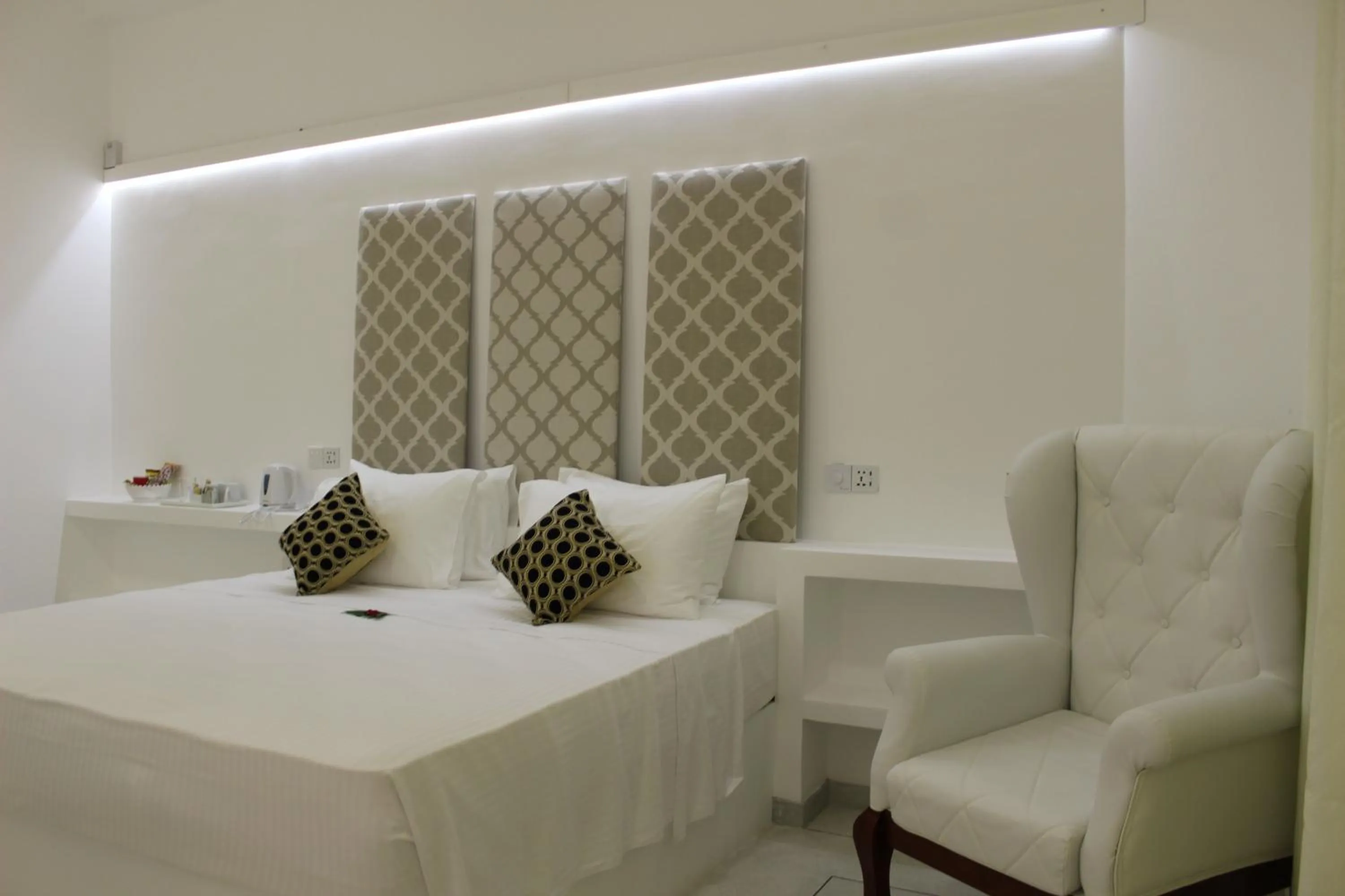 Photo of the whole room in Heaven By O