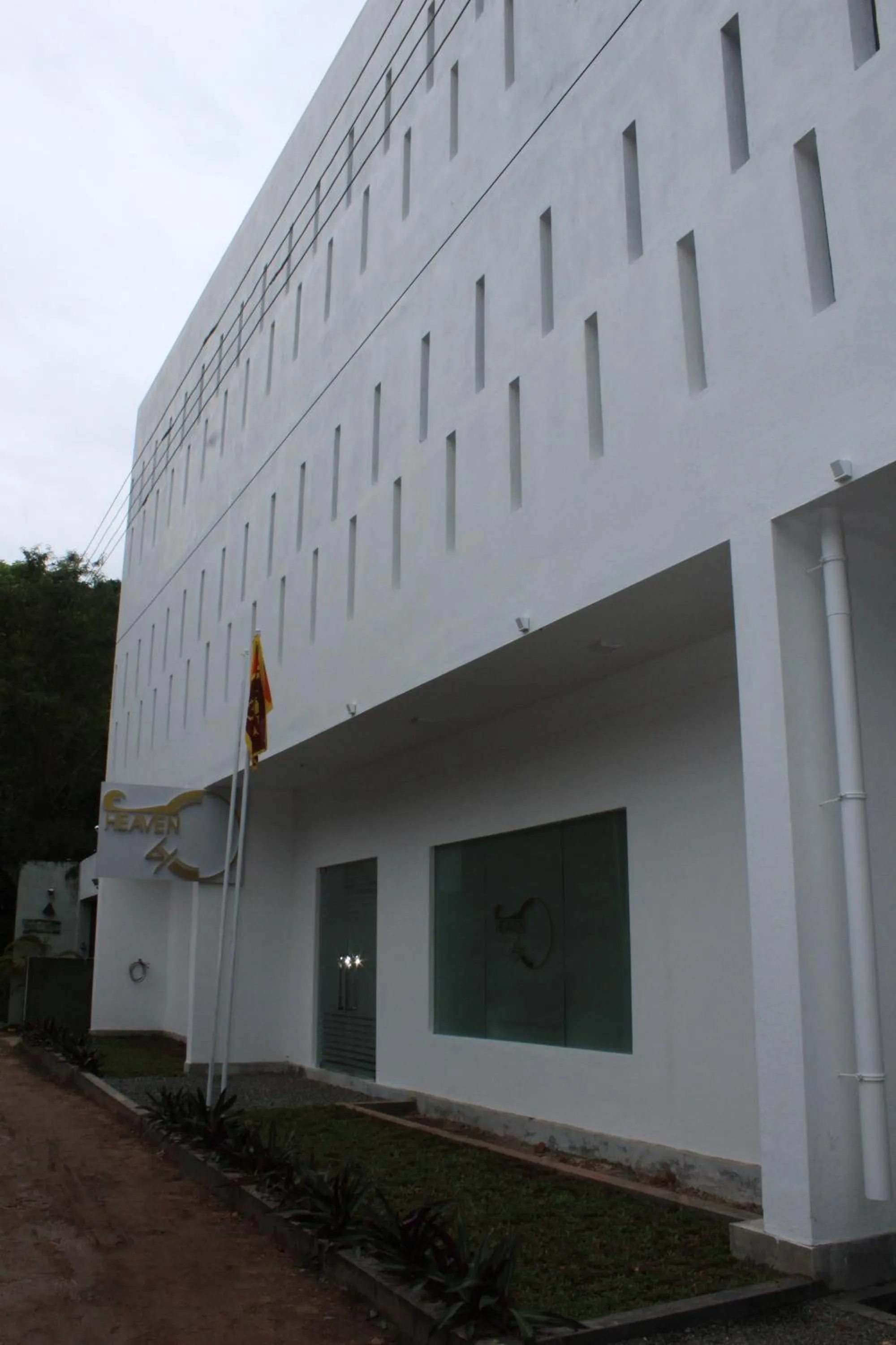 Facade/entrance in Heaven By O