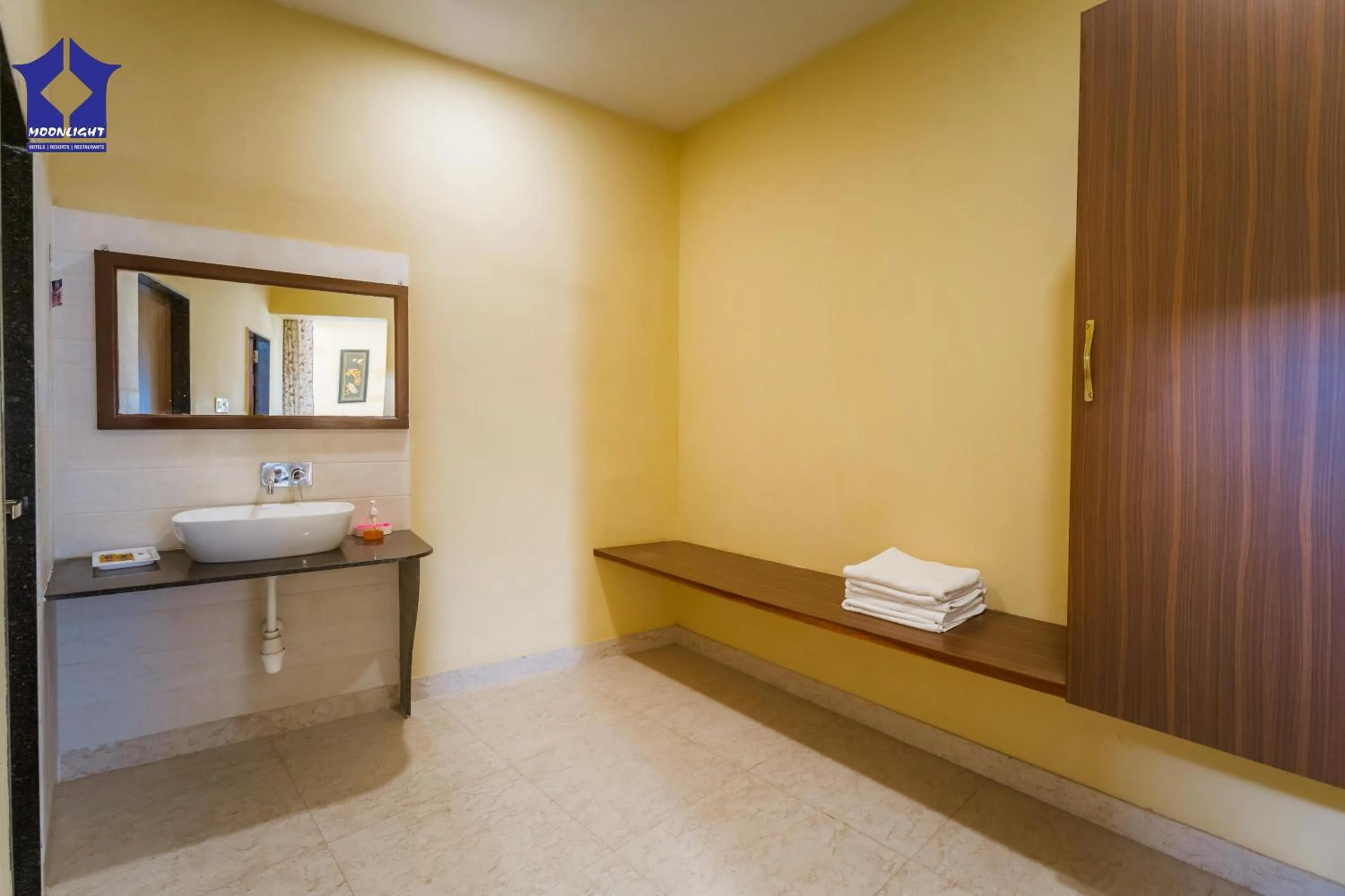 Bathroom in Moonlight Nature Resort & Swimming Pool