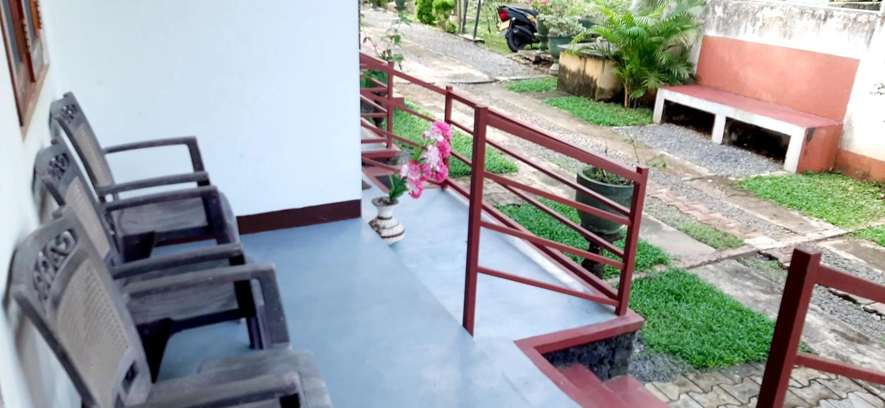 Balcony/Terrace in Hiriketiya Cinnamon Garden
