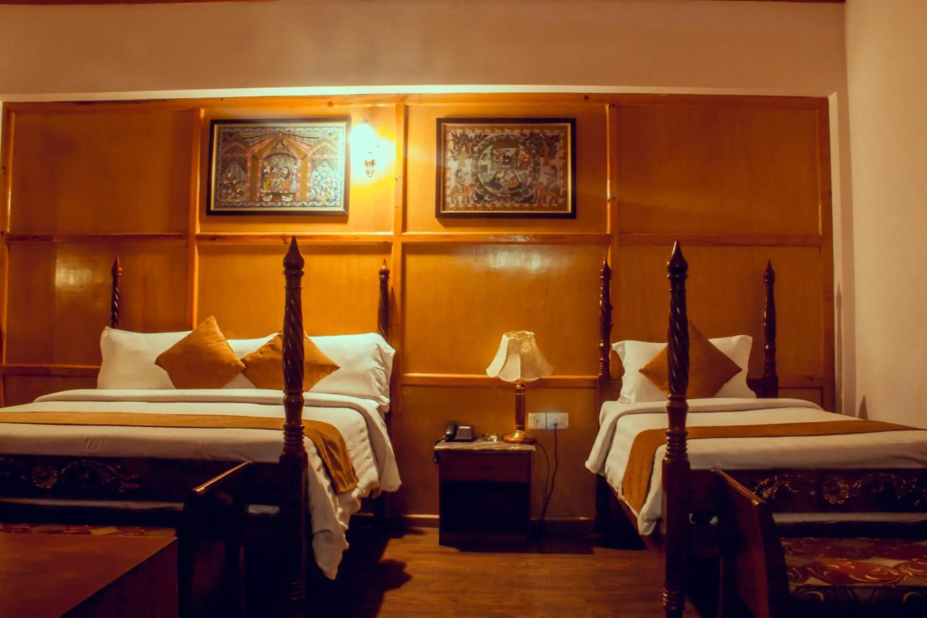 Photo of the whole room, Bed in Lake View Resort Photo of the whole room, Bed in Lake View Resort