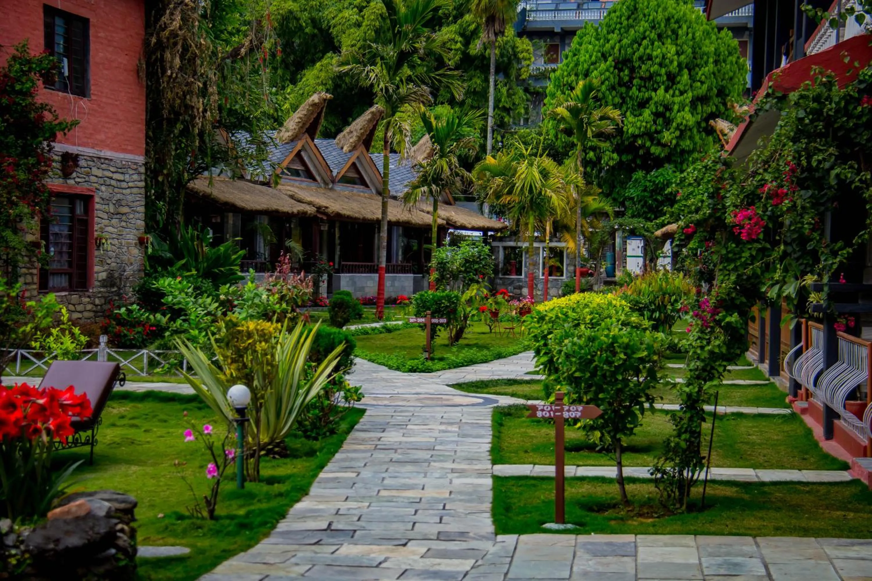 Decorative detail in Lake View Resort