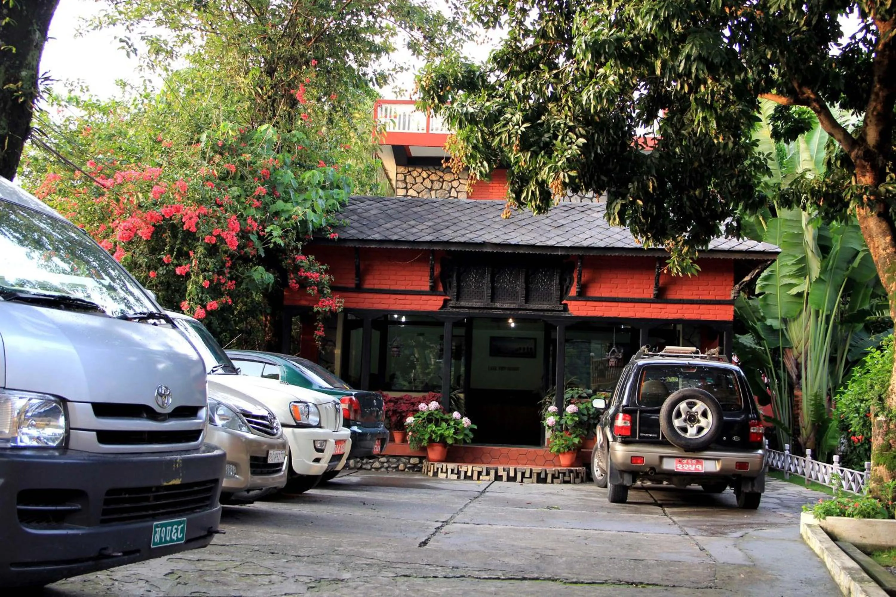 Area and facilities in Lake View Resort