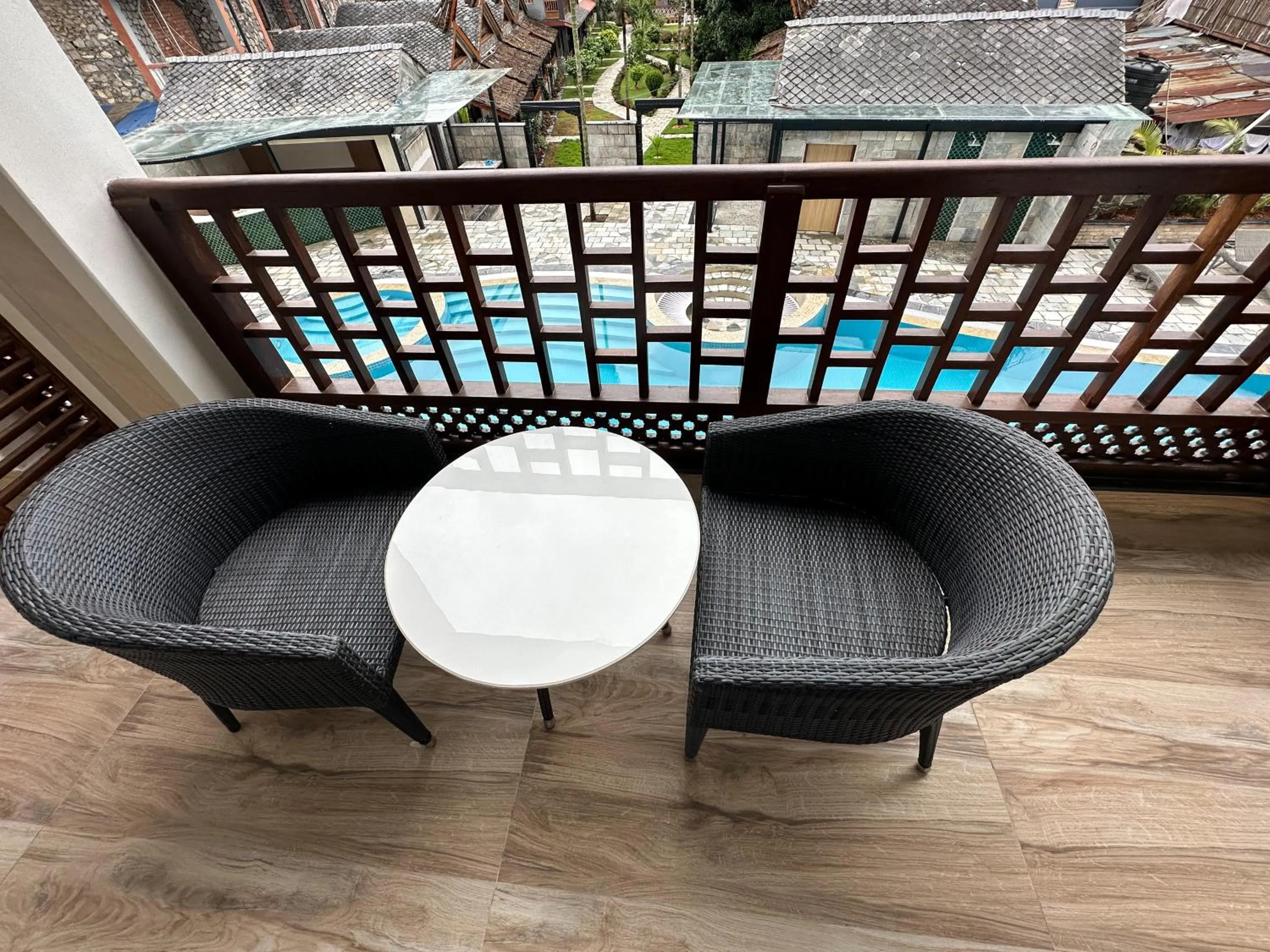 Balcony/Terrace in Lake View Resort