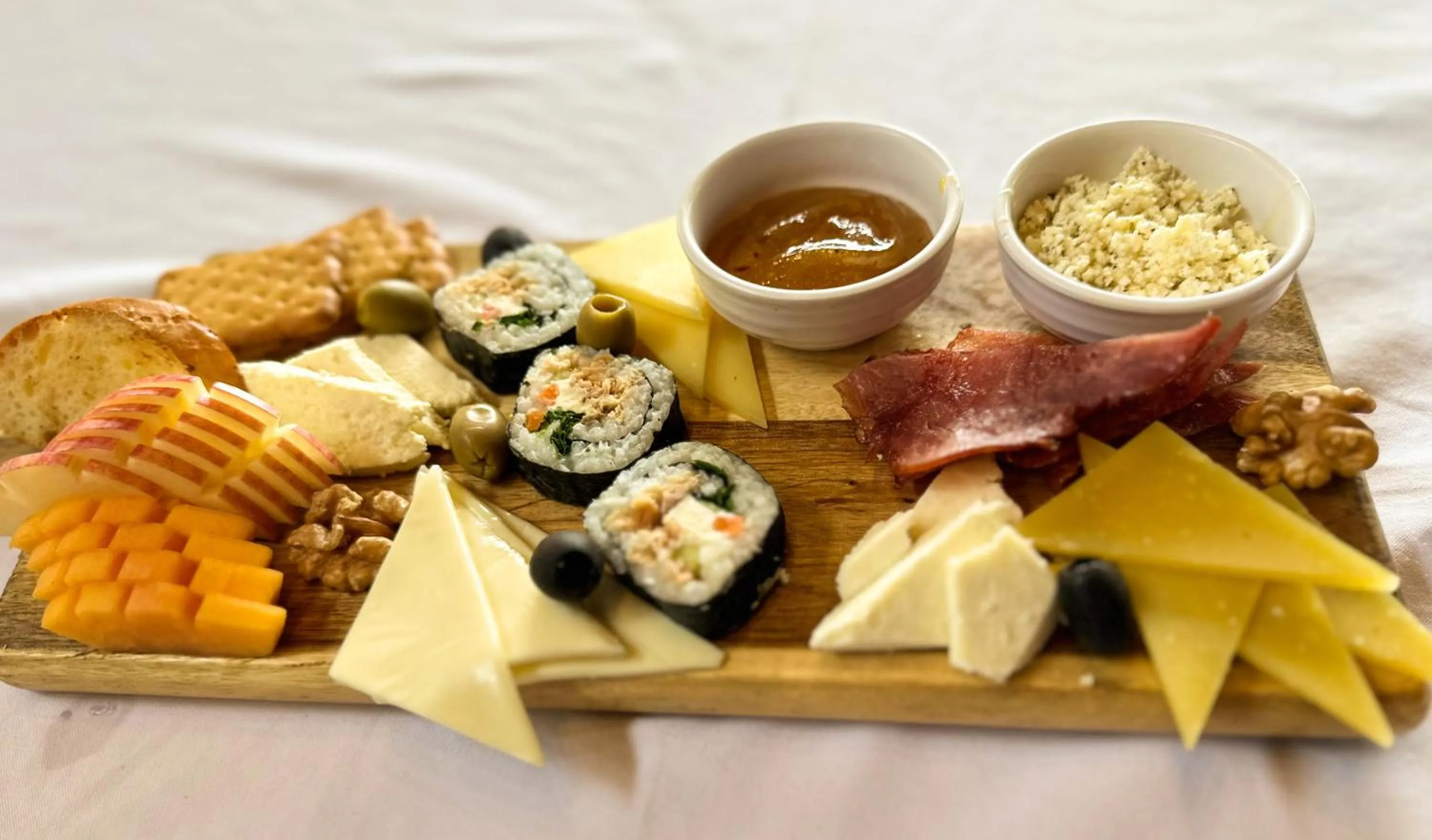 Food and drinks in Lake View Resort