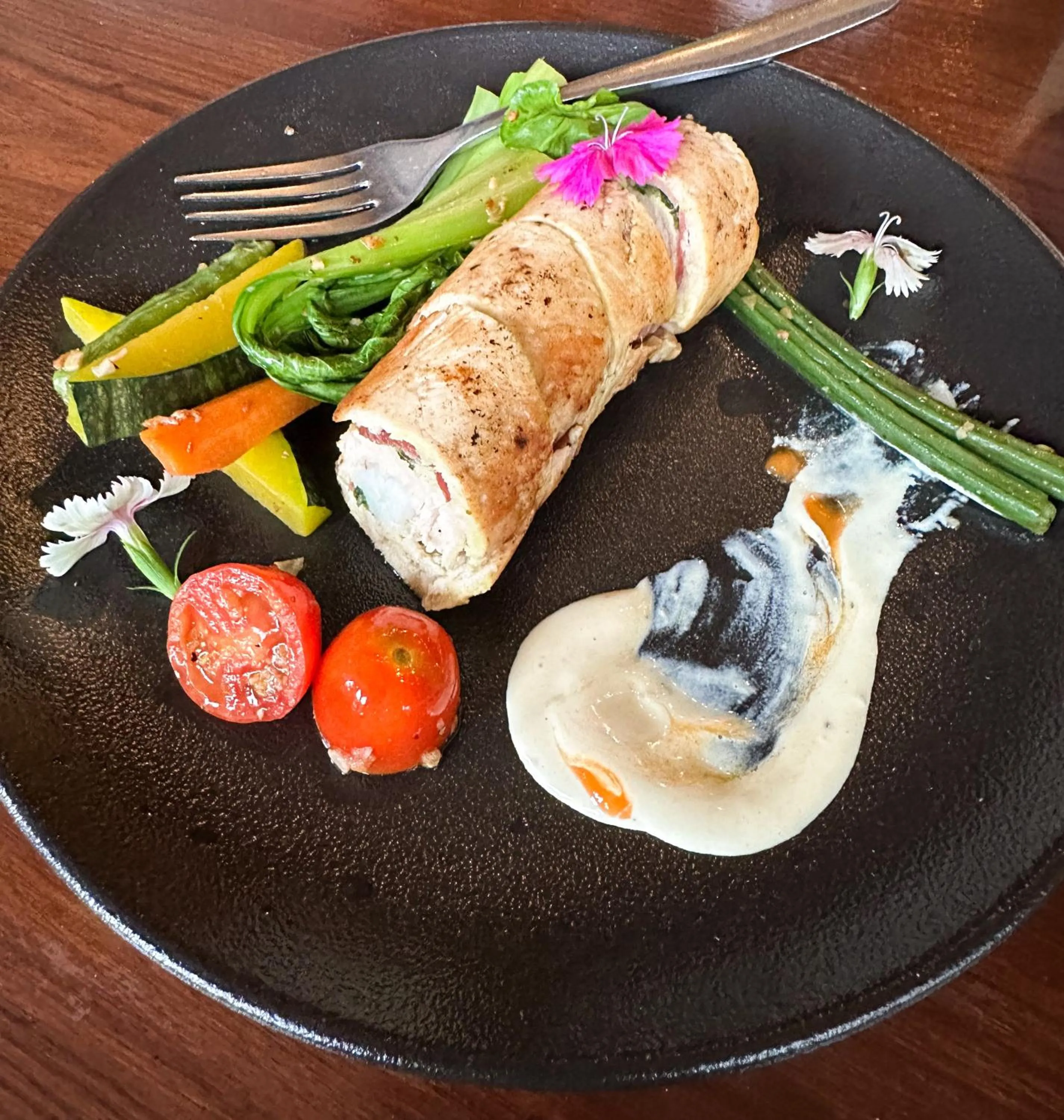 Food and drinks in Lake View Resort