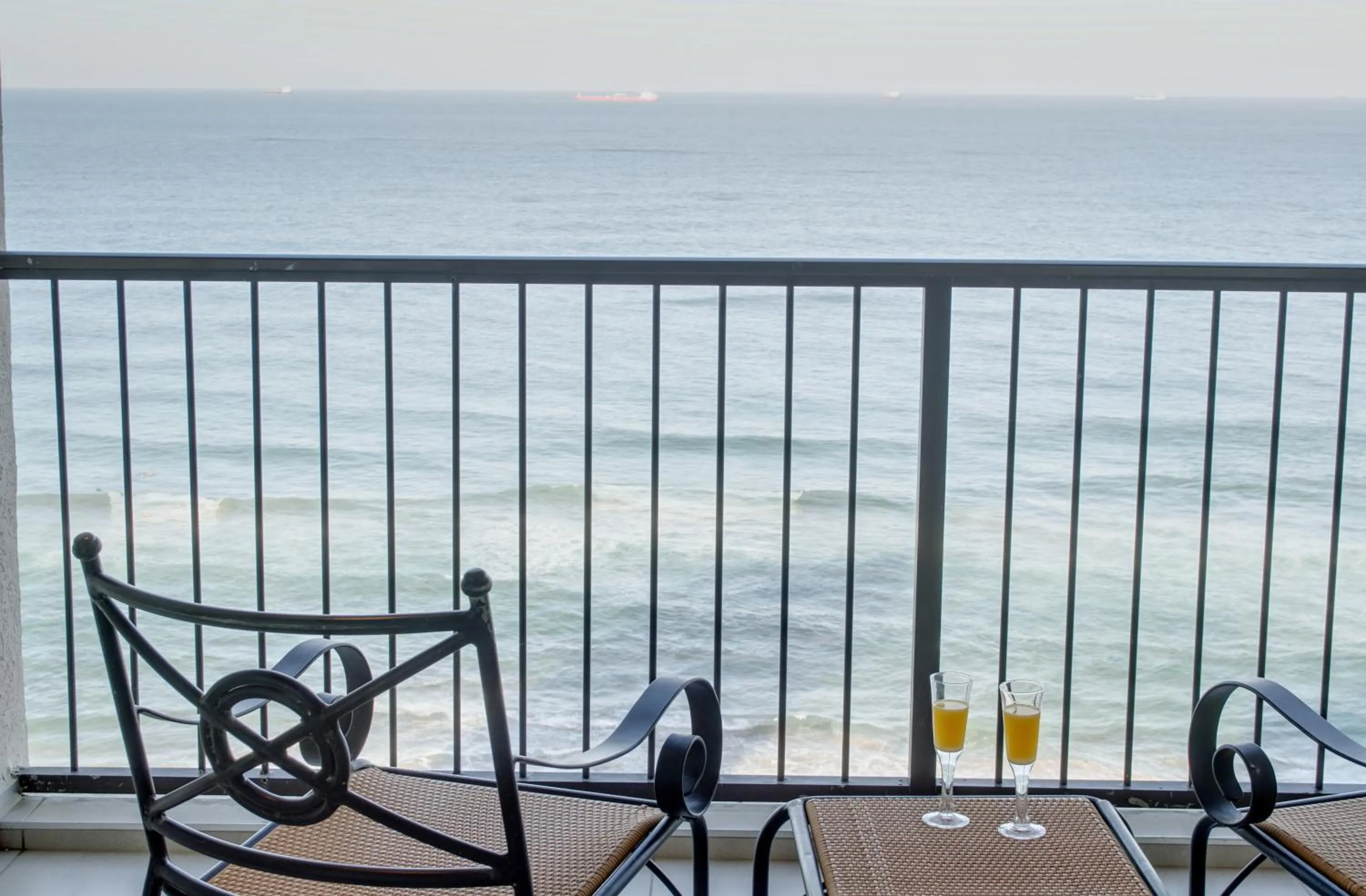 1104 The Bermudas - by Stay in Umhlanga