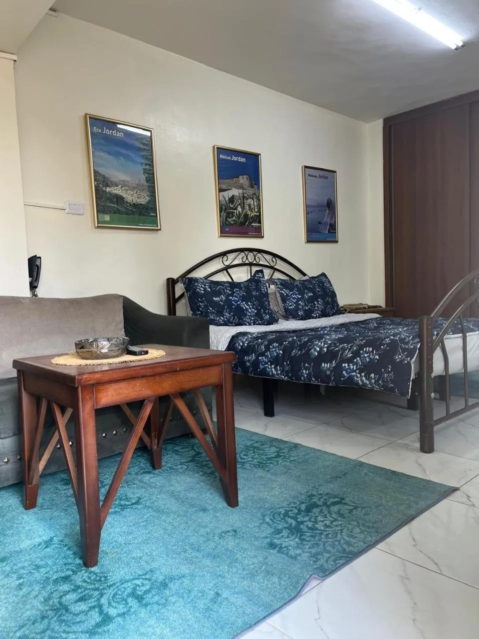 Bed in Sami Apartments