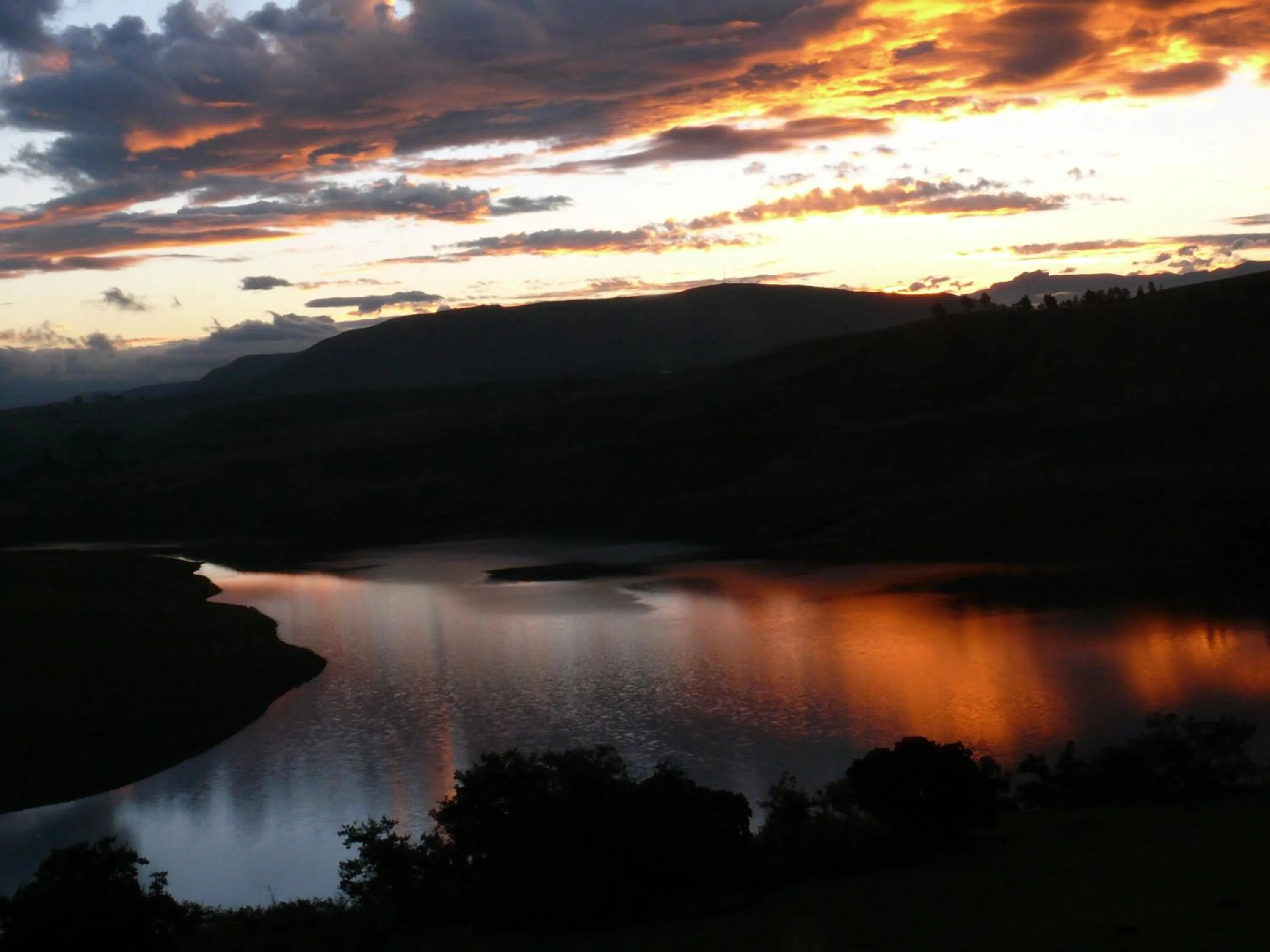 Lake view in Crags Cottage