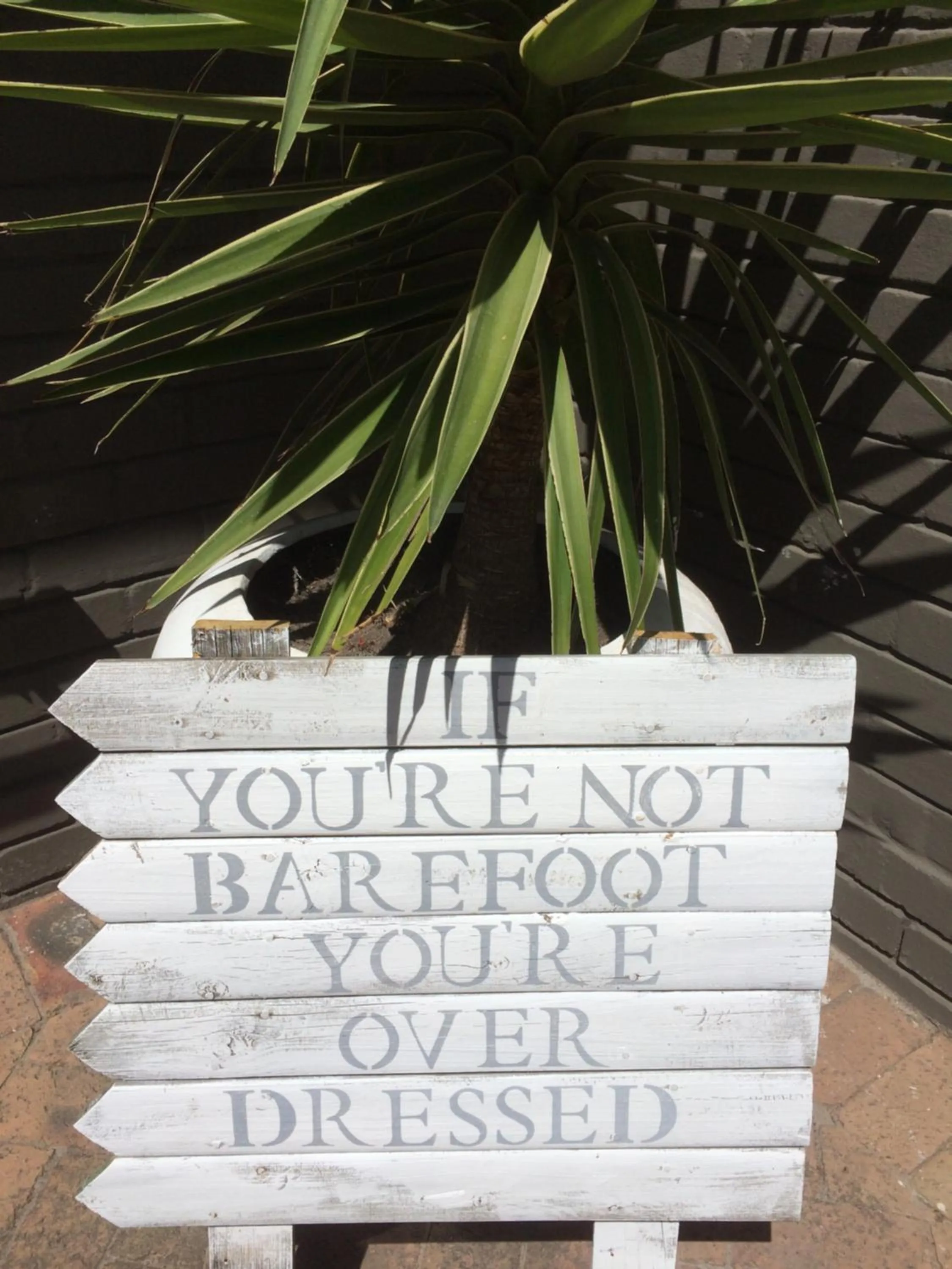 Decorative detail in Leo's Den