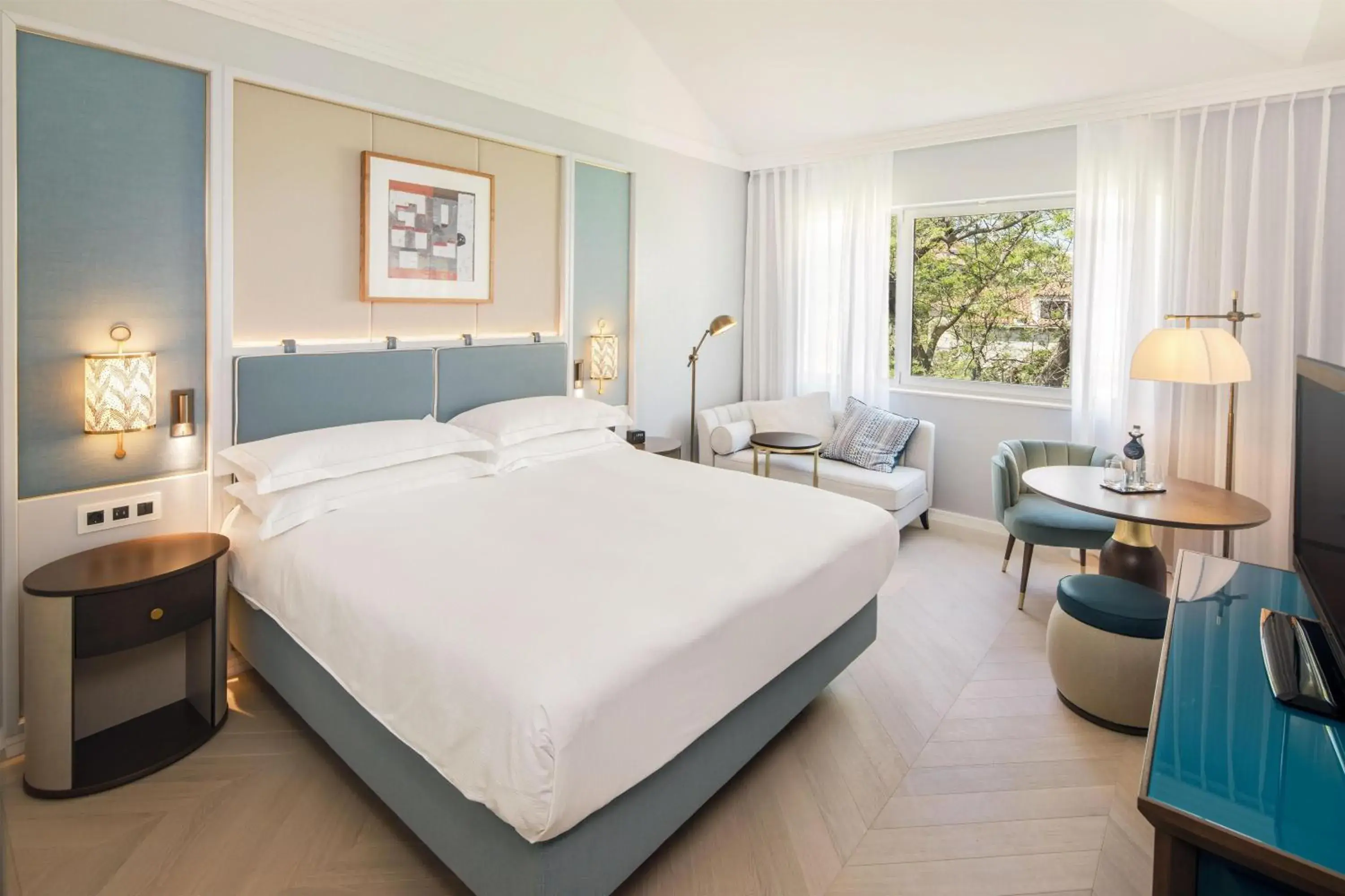 Bed in Hilton Imperial Dubrovnik Bed in Hilton Imperial Dubrovnik