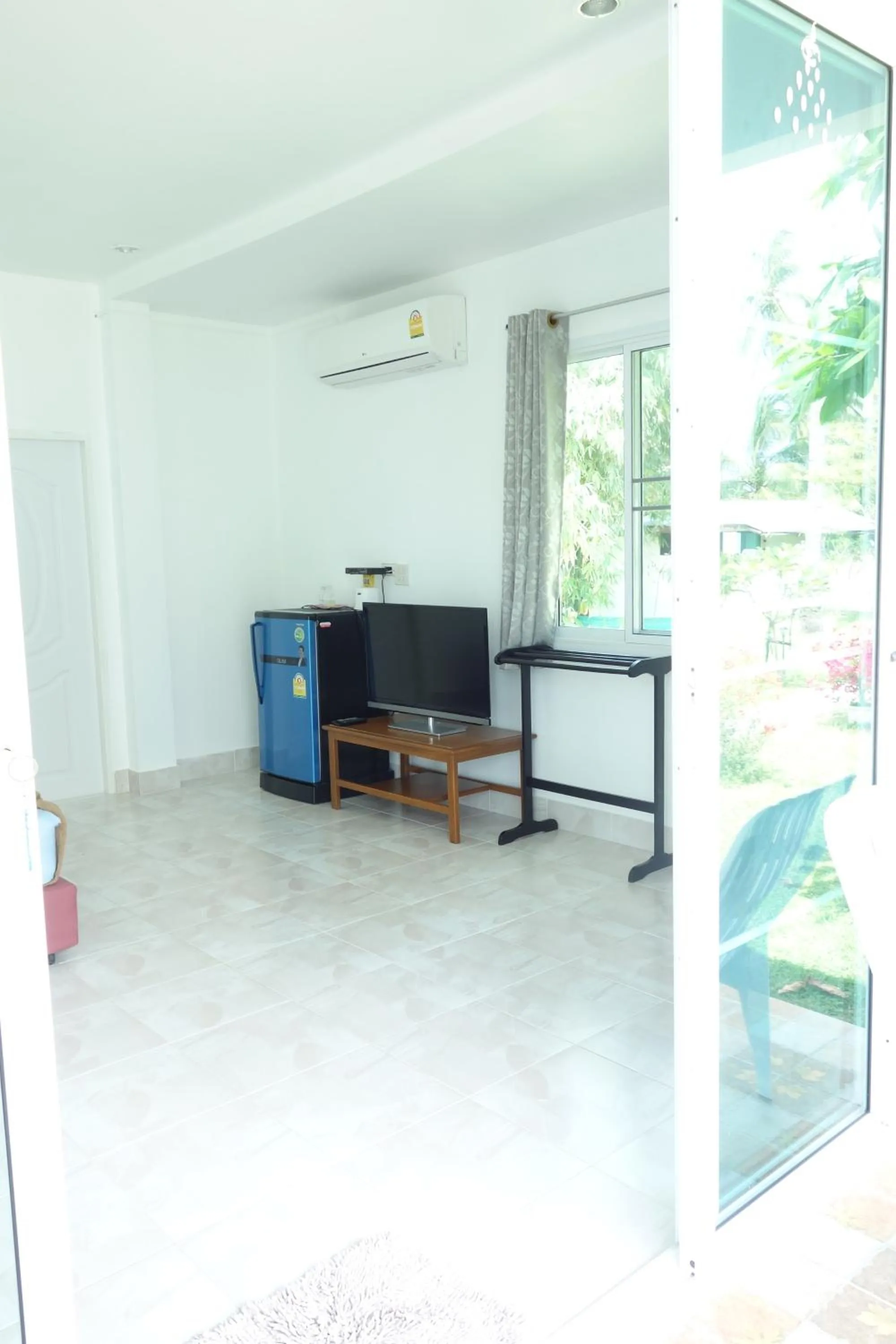 Photo of the whole room in Mook Ing Lay