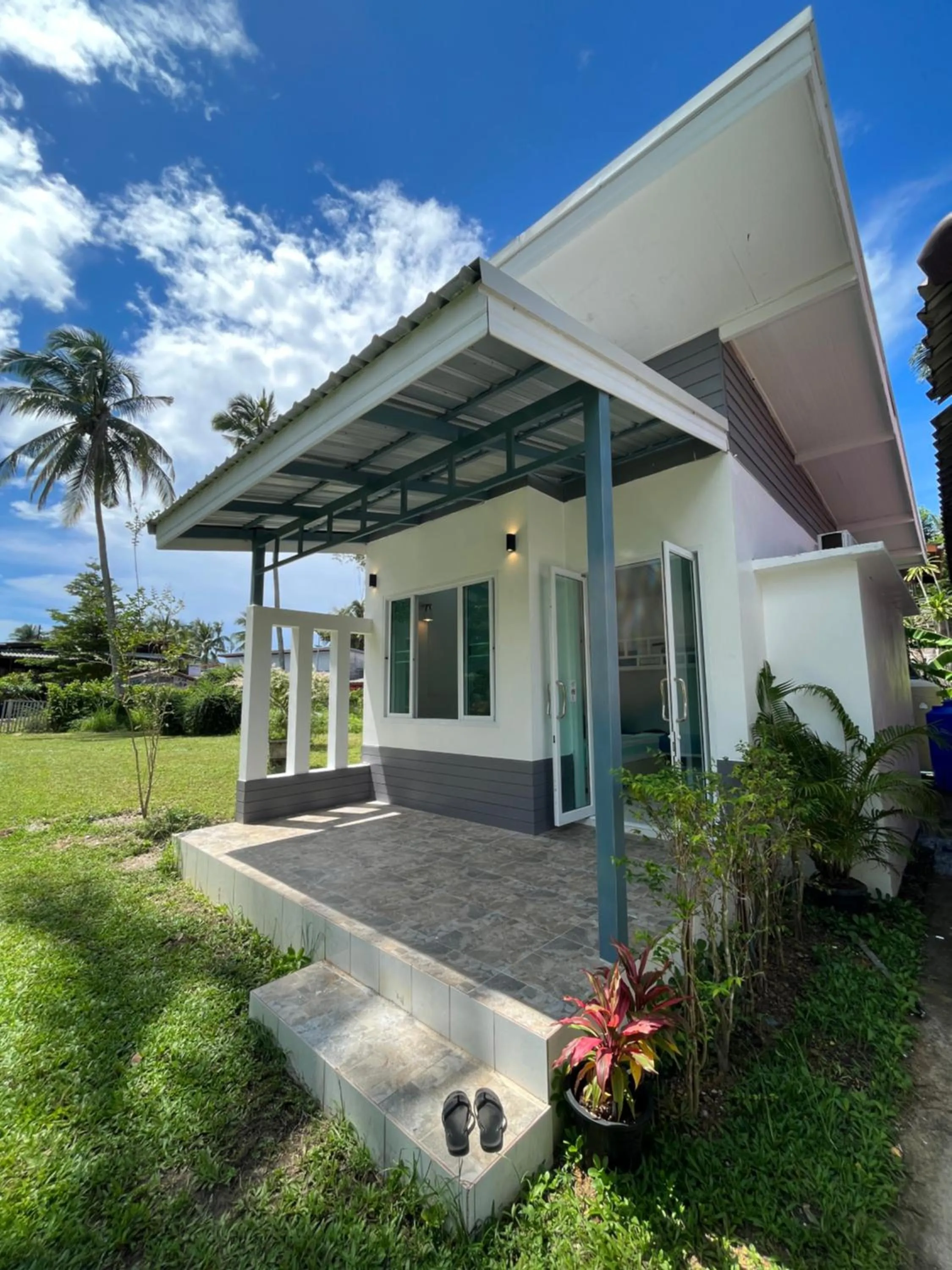 Property building in Mook Ing Lay