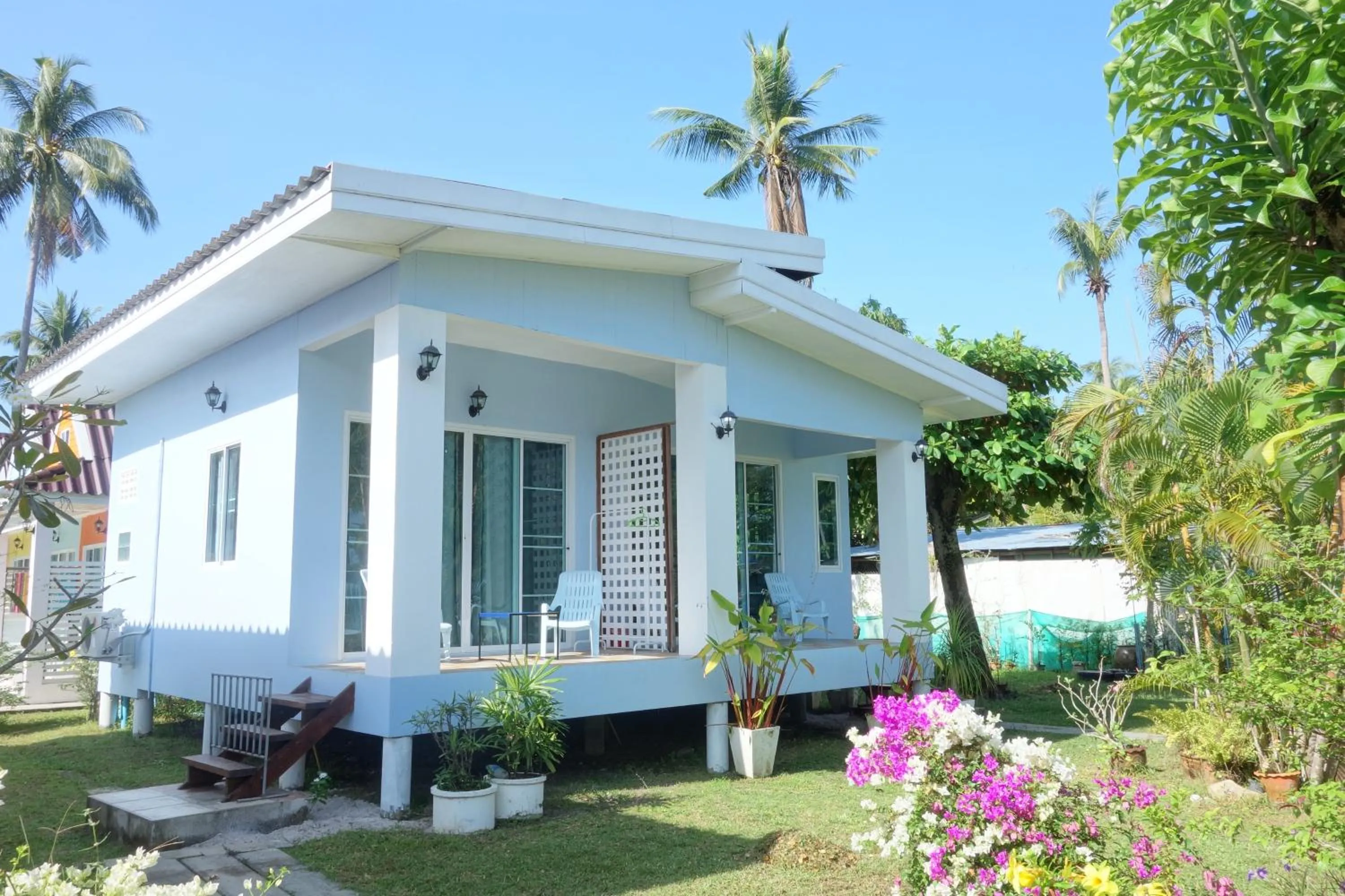 Property building in Mook Ing Lay