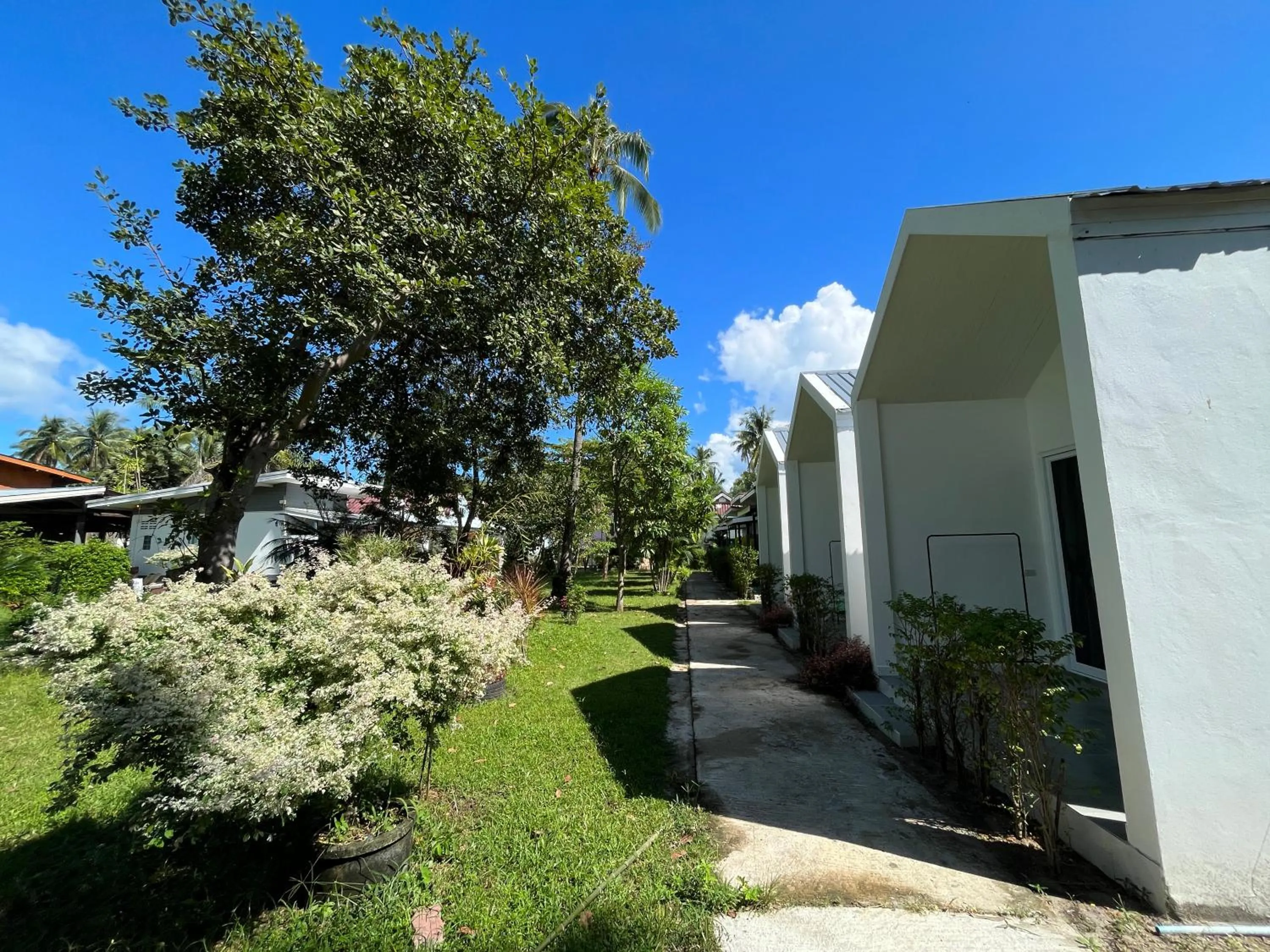 Property building in Mook Ing Lay