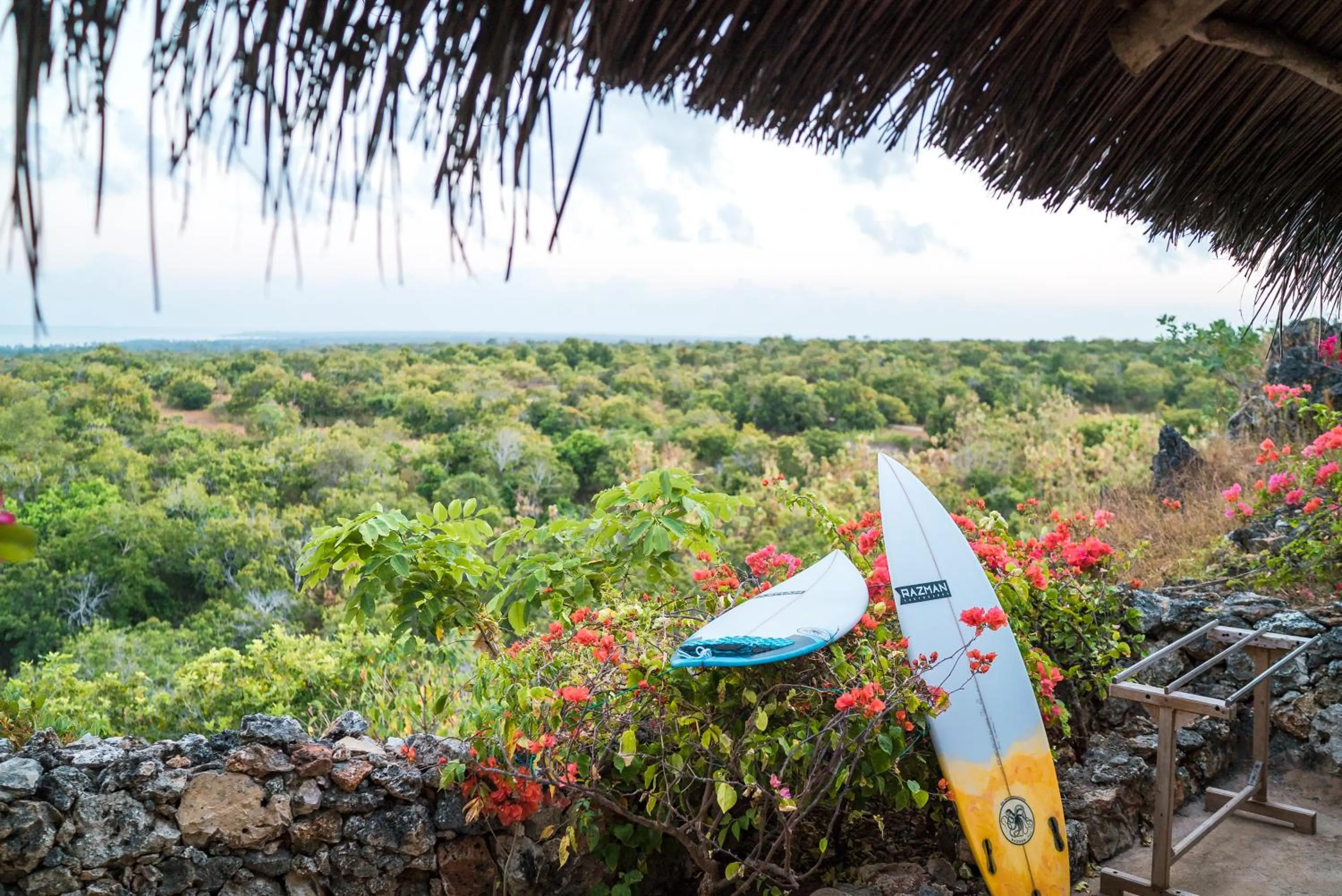 Spring in Utopia Rote Lodge