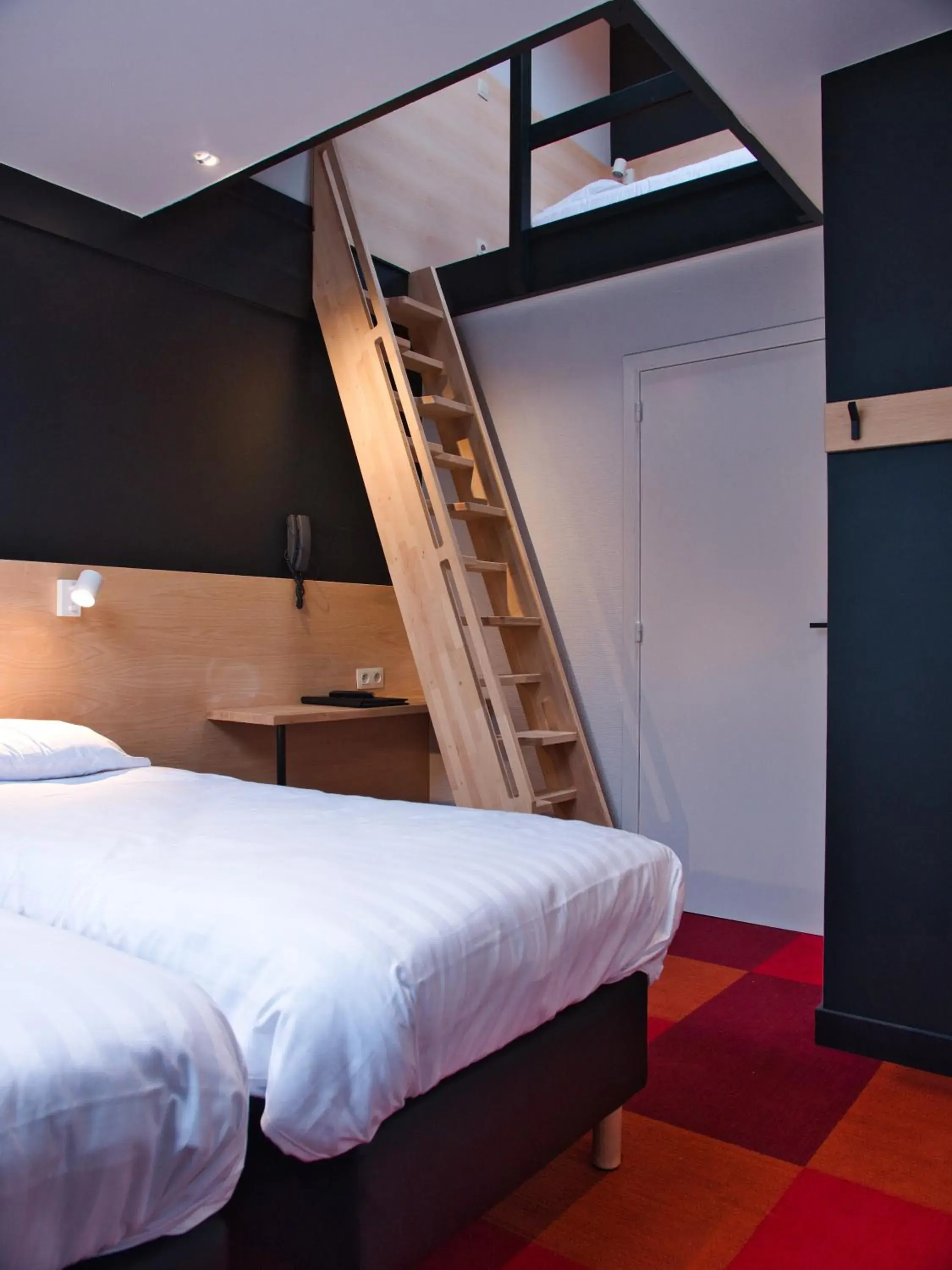 Family Room (5 people) in Hotel Aquatel Family Room (5 people) in Hotel Aquatel