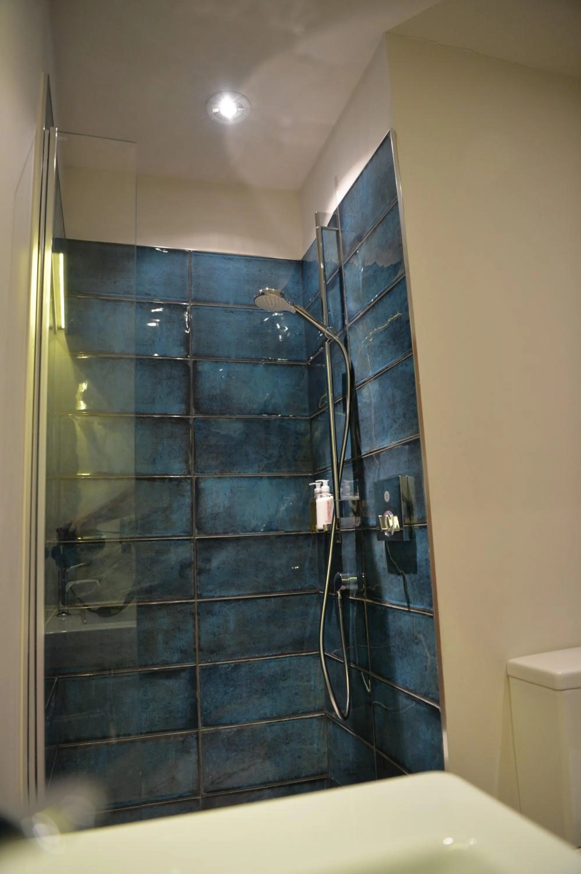 Bathroom in The Castle Inn