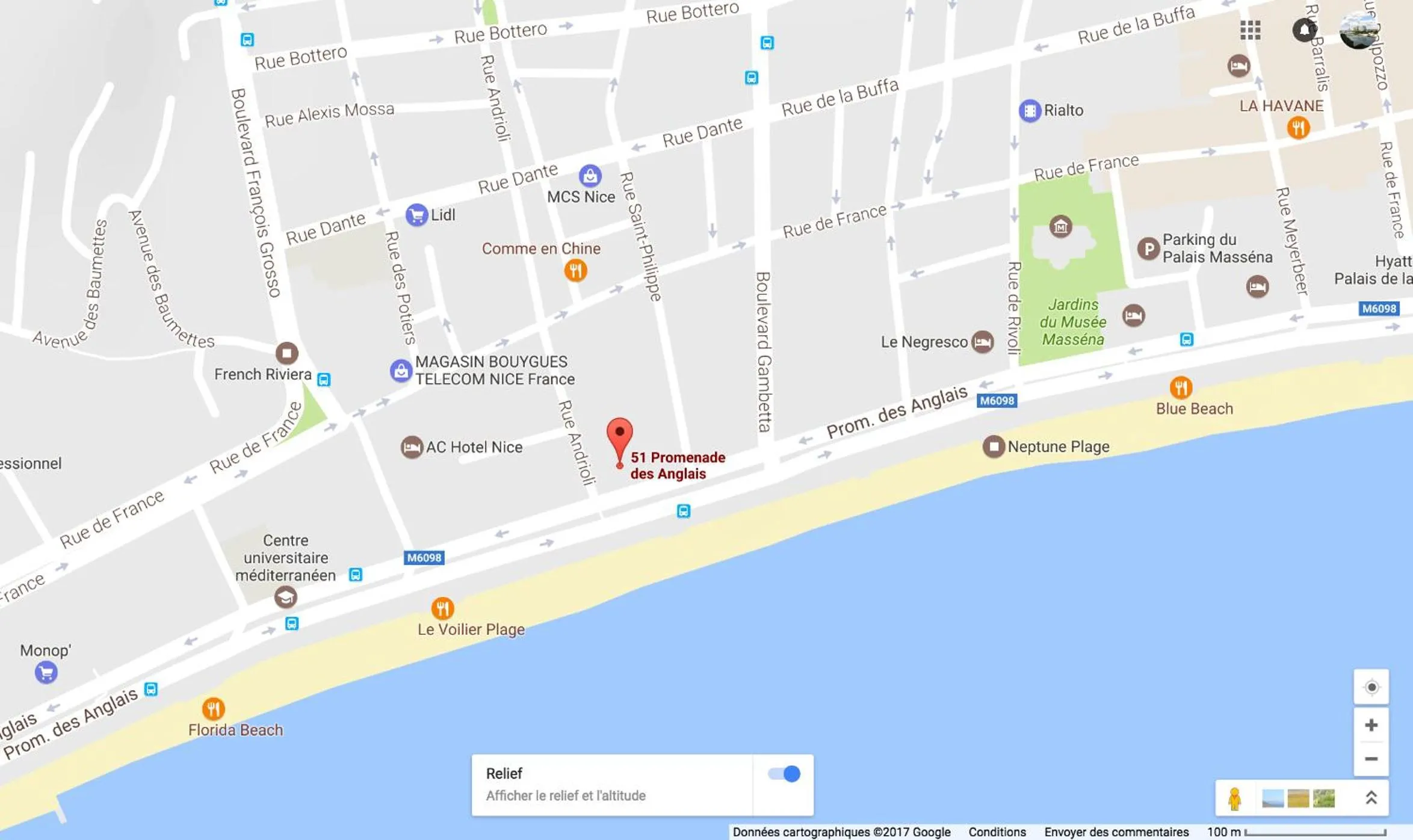 Neighbourhood in Nice Beach - Promenade Des Anglais