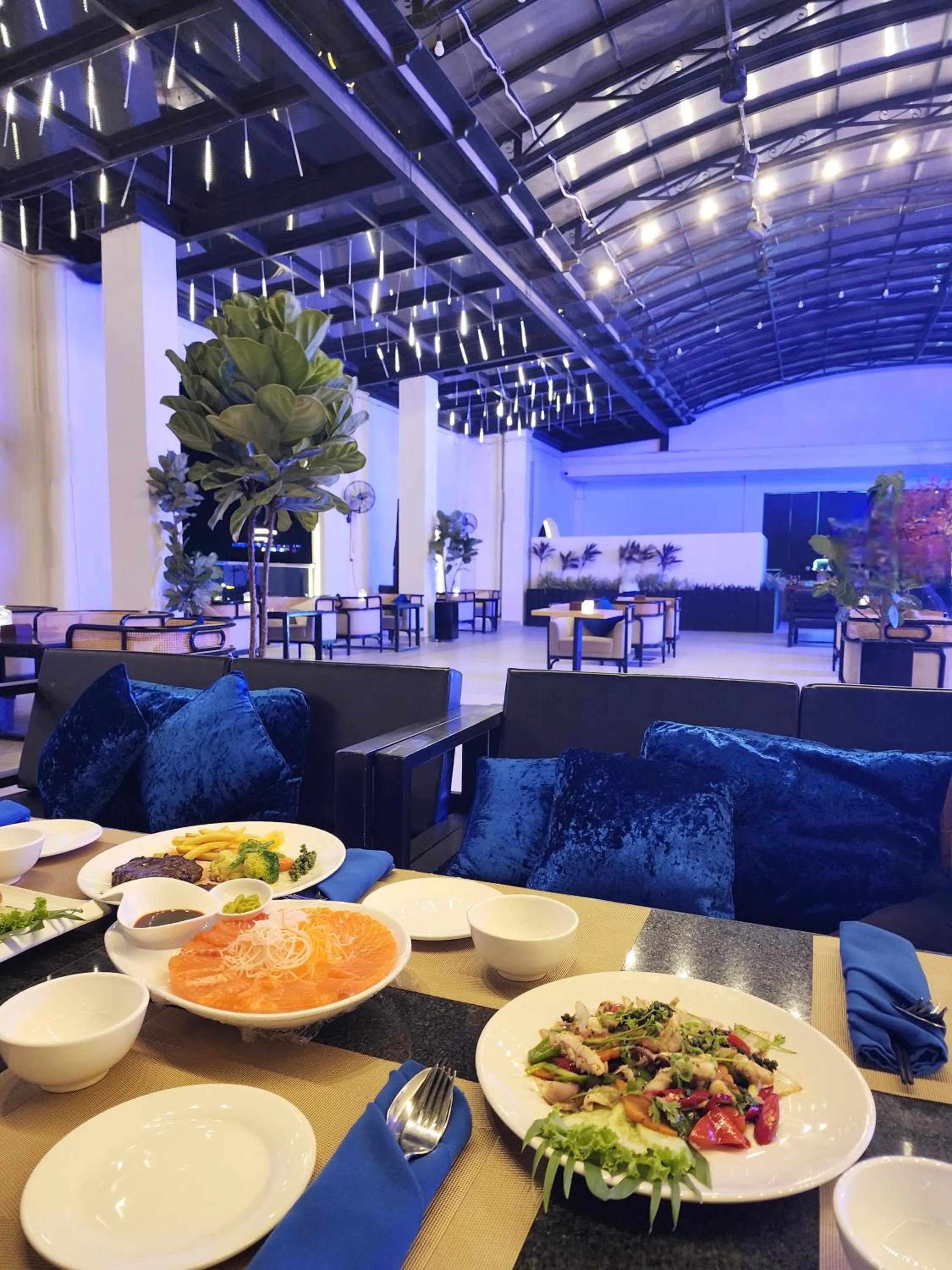 Dinner in Lbn Asian Hotel