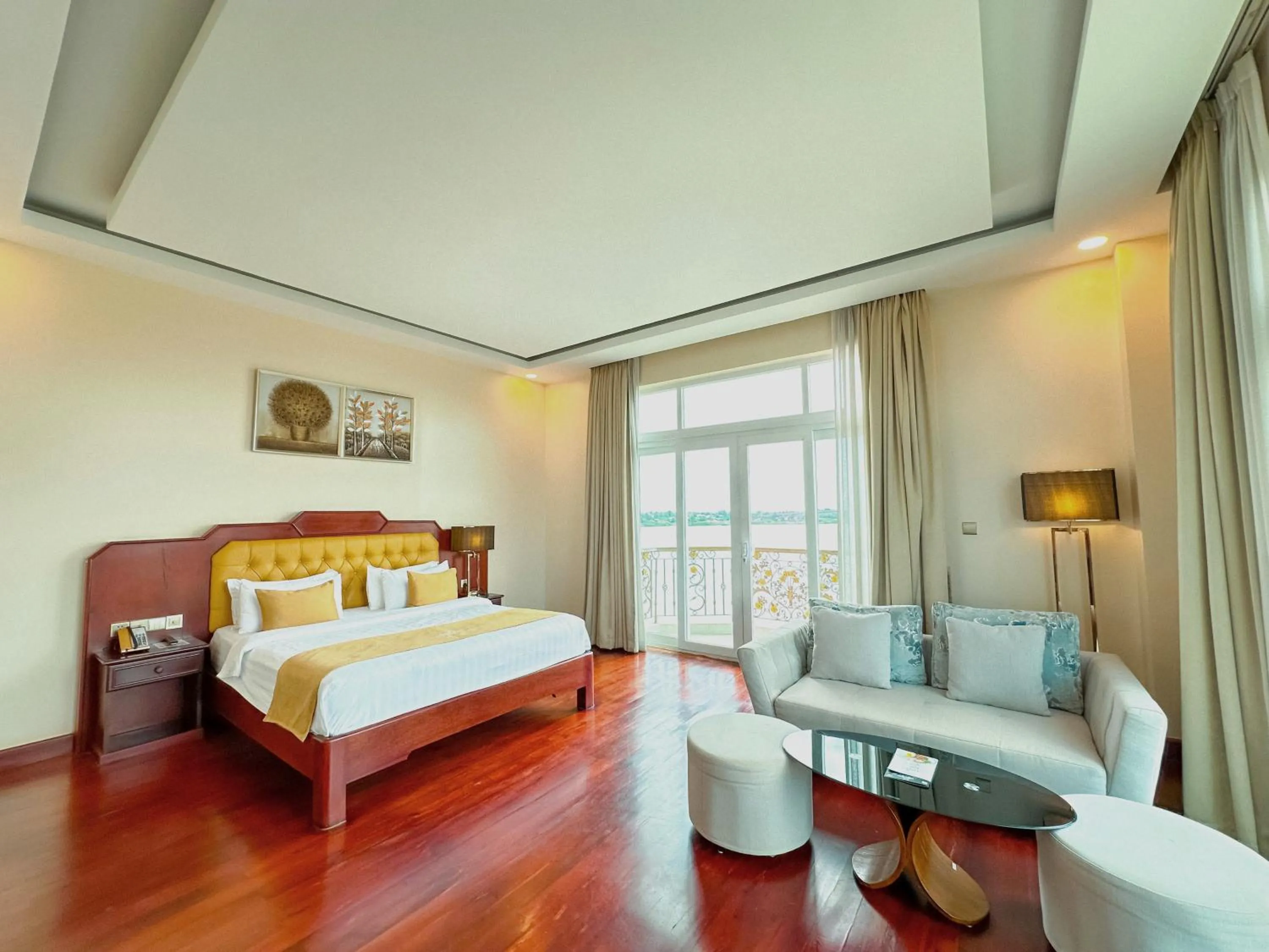 View (from property/room), Bed in Lbn Asian Hotel