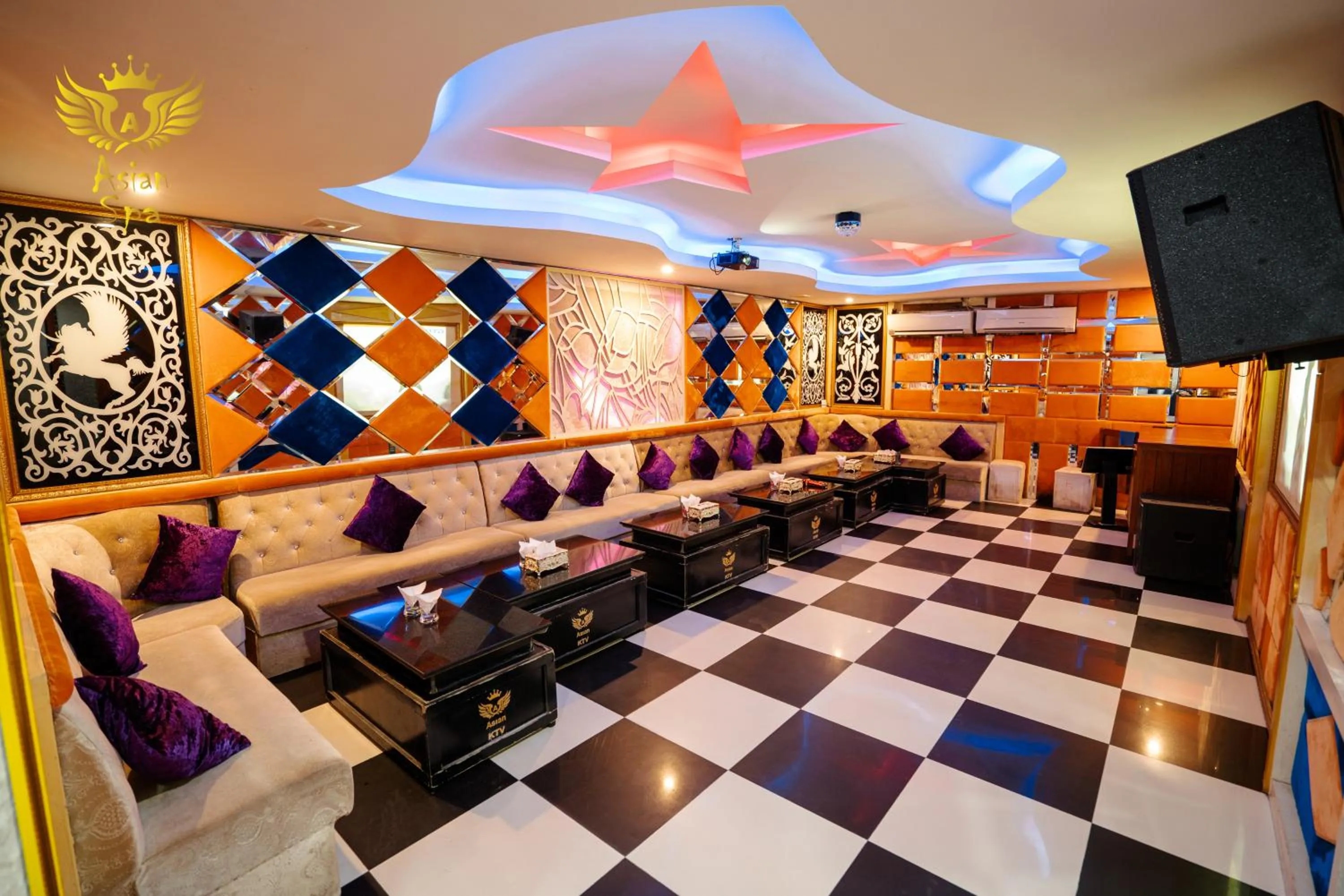 Evening entertainment in Lbn Asian Hotel