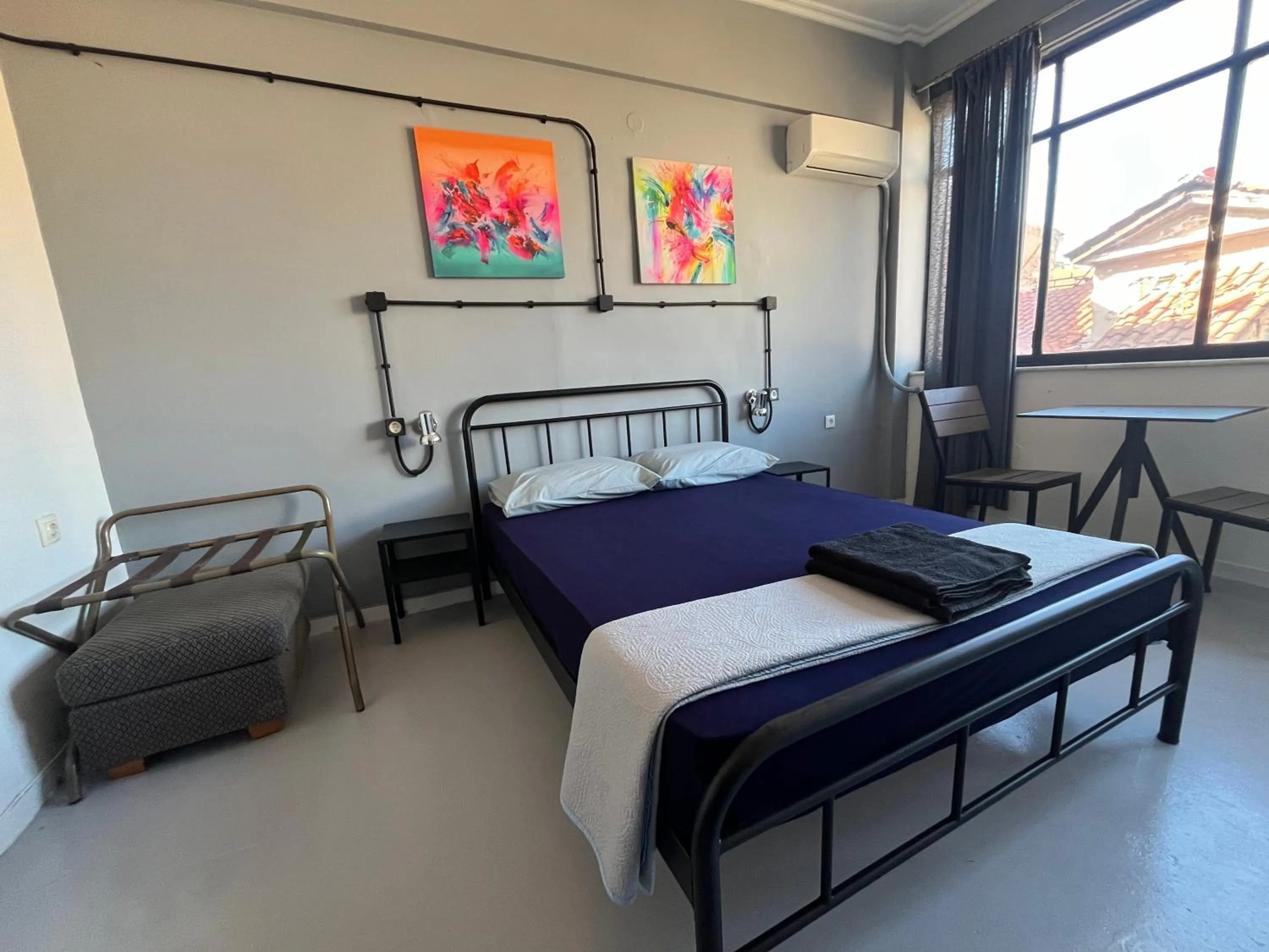 Urban Rooms