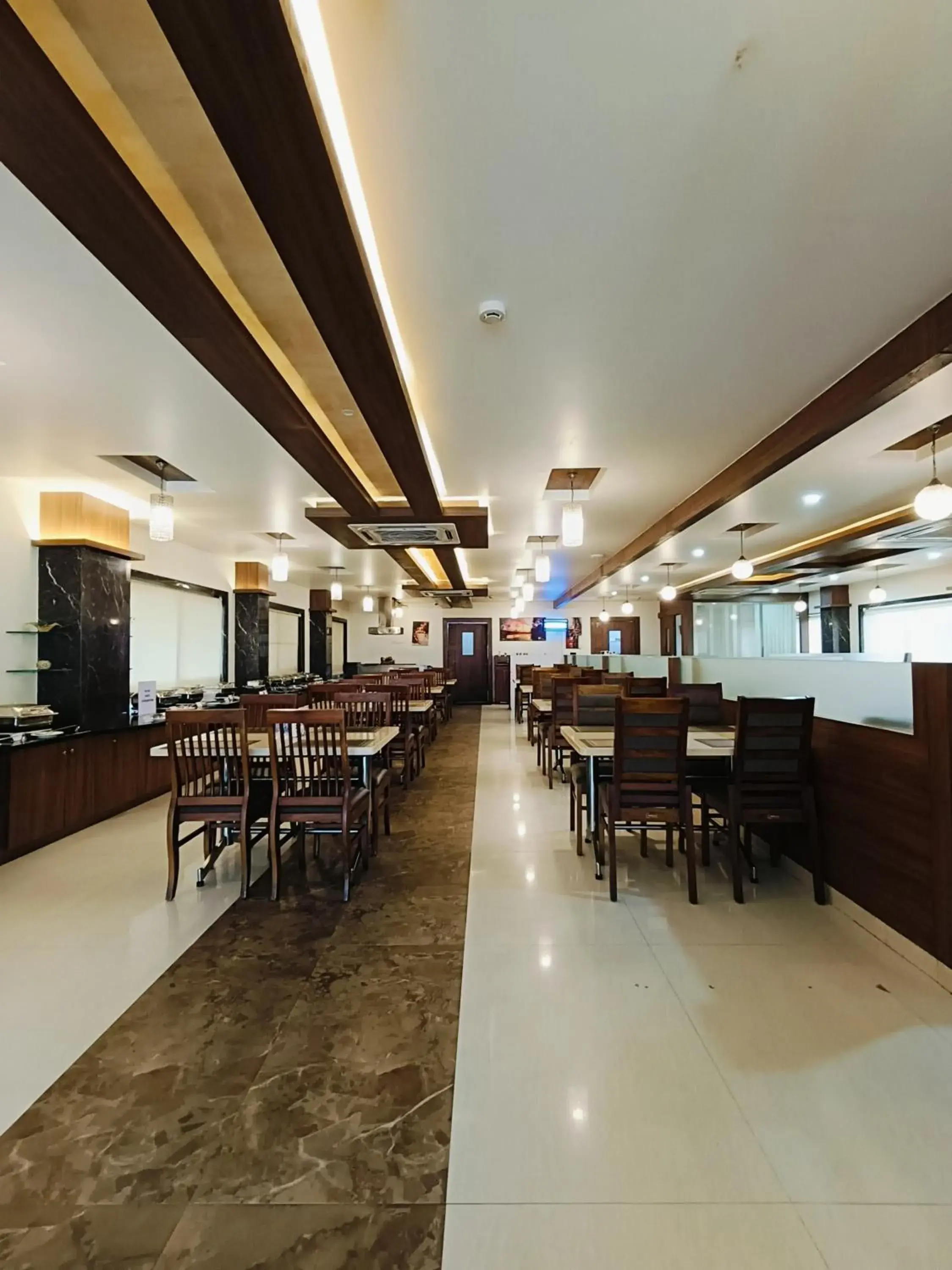 Restaurant/places to eat in Holiday Residency Coimbatore Restaurant/places to eat in Holiday Residency Coimbatore