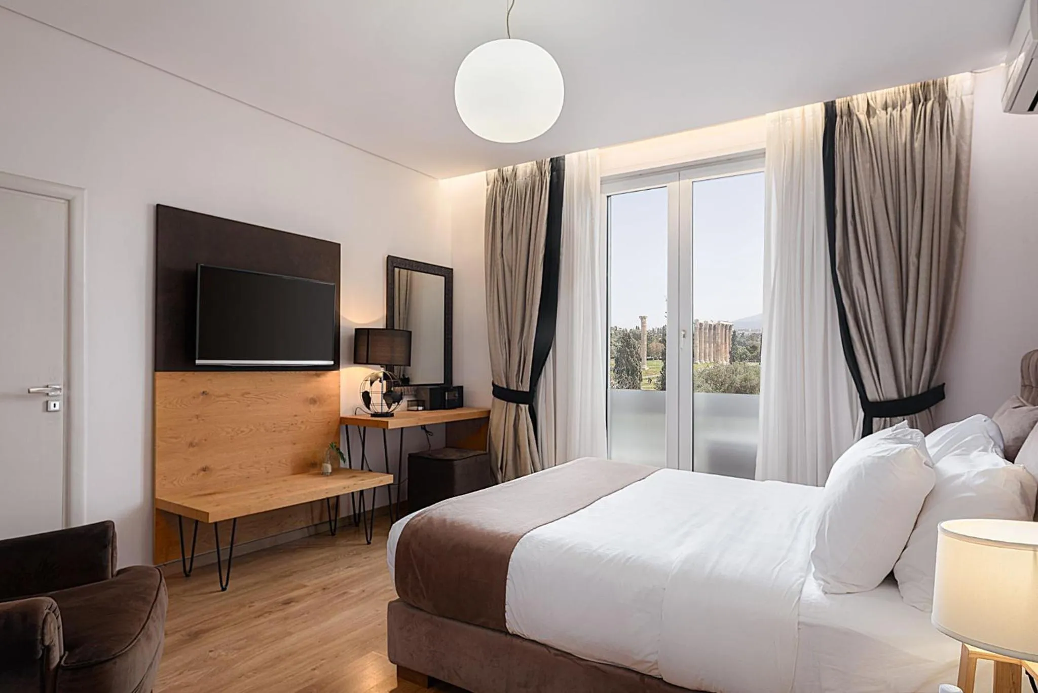 Bedroom, Bed in Acropolis Exclusive Residences