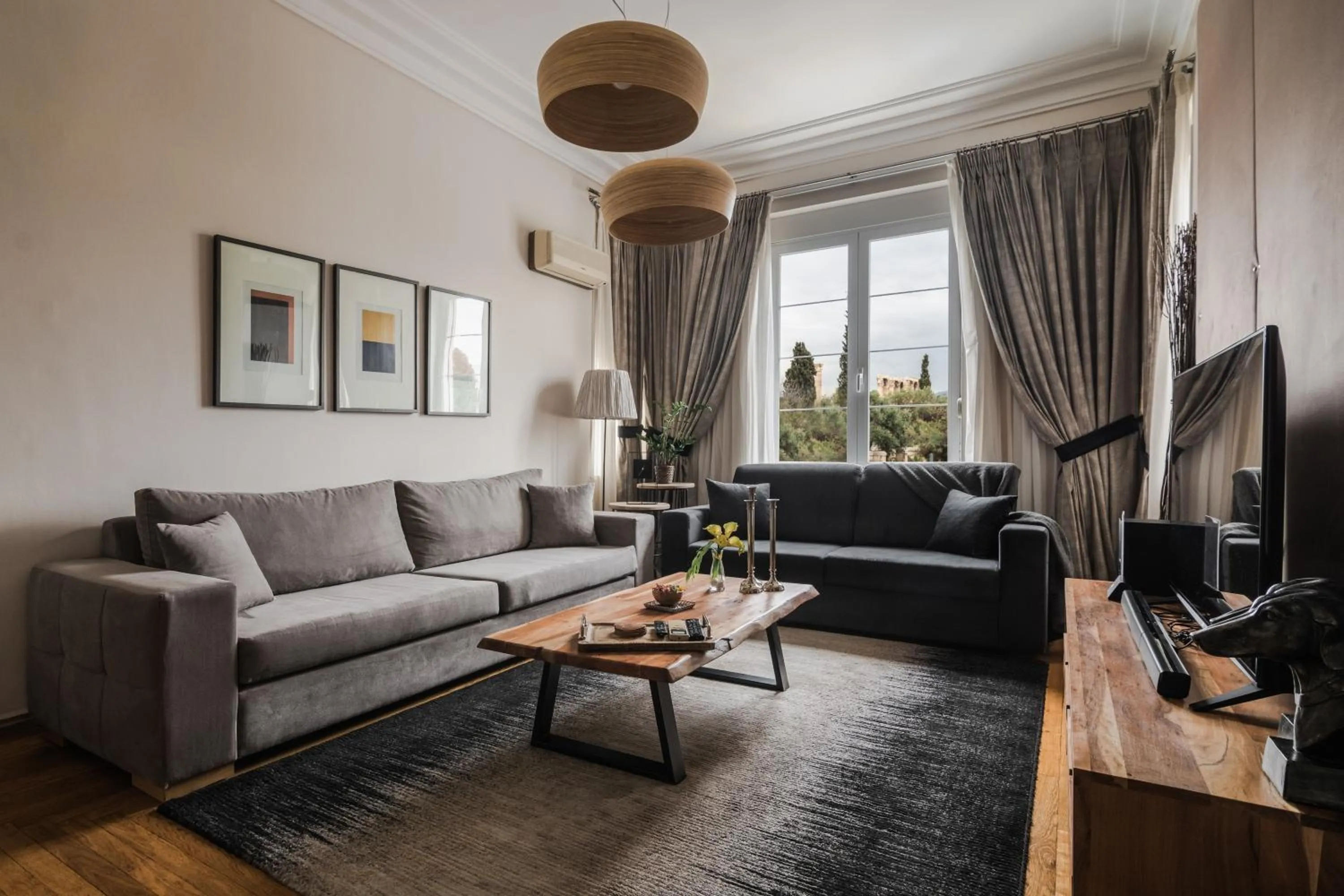 TV and multimedia in Acropolis Exclusive Residences