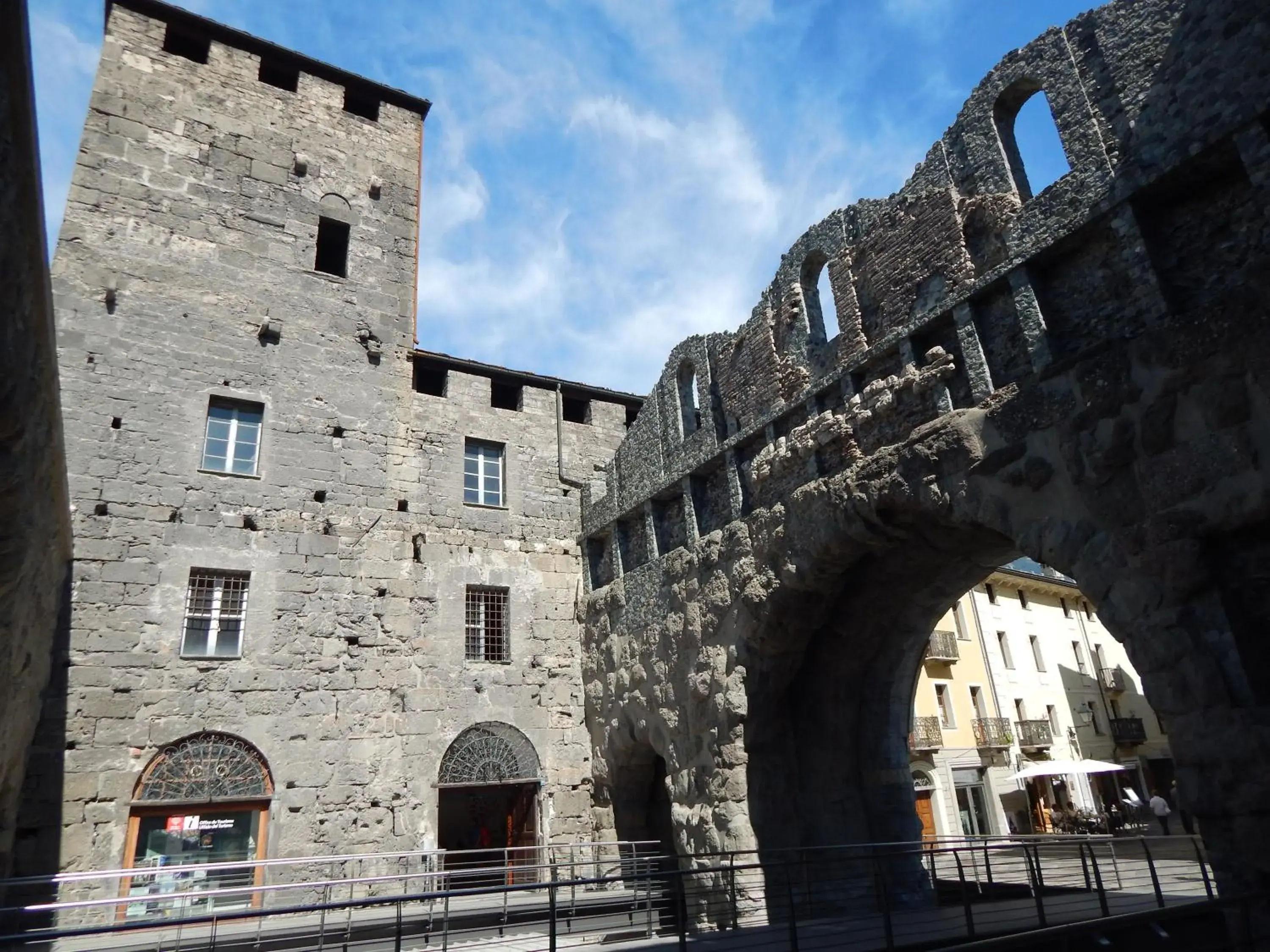 One-Bedroom Apartment in Appartamento da Paolo Love Aosta Centro Storico One-Bedroom Apartment in Appartamento da Paolo Love Aosta Centro Storico
