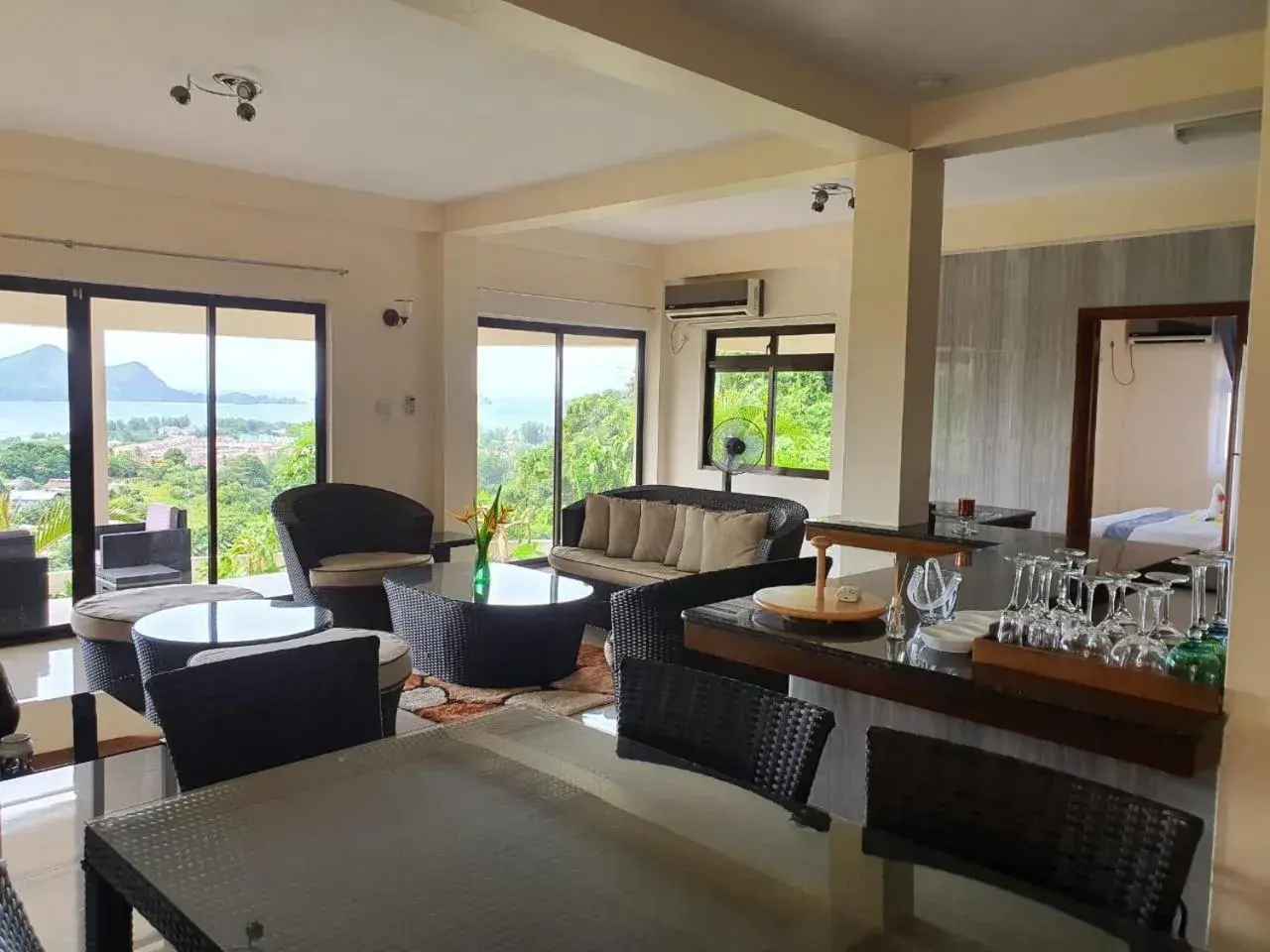 Two-Bedroom Apartment in Maison L'Horizon Two-Bedroom Apartment in Maison L'Horizon