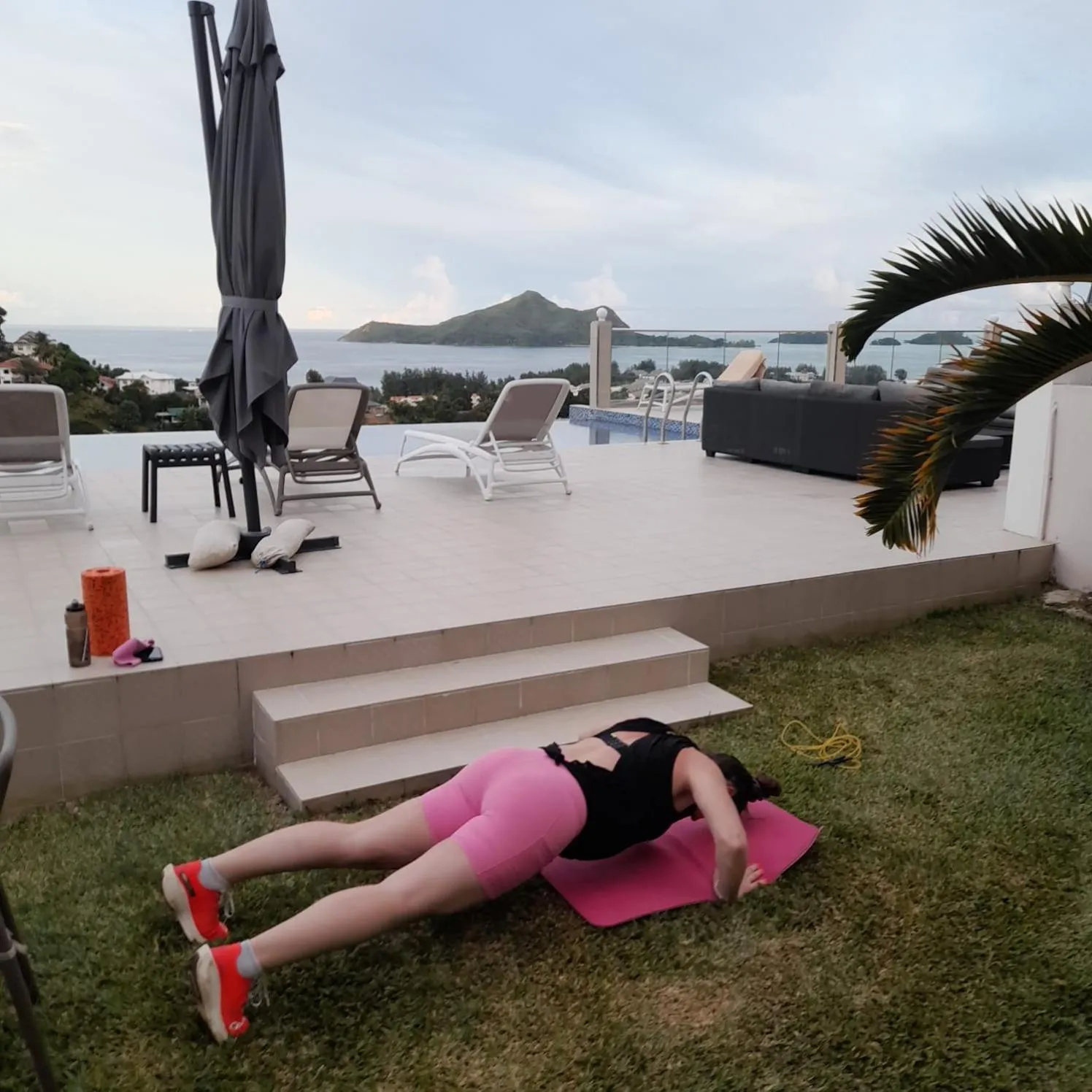 Garden view in Maison L'Horizon